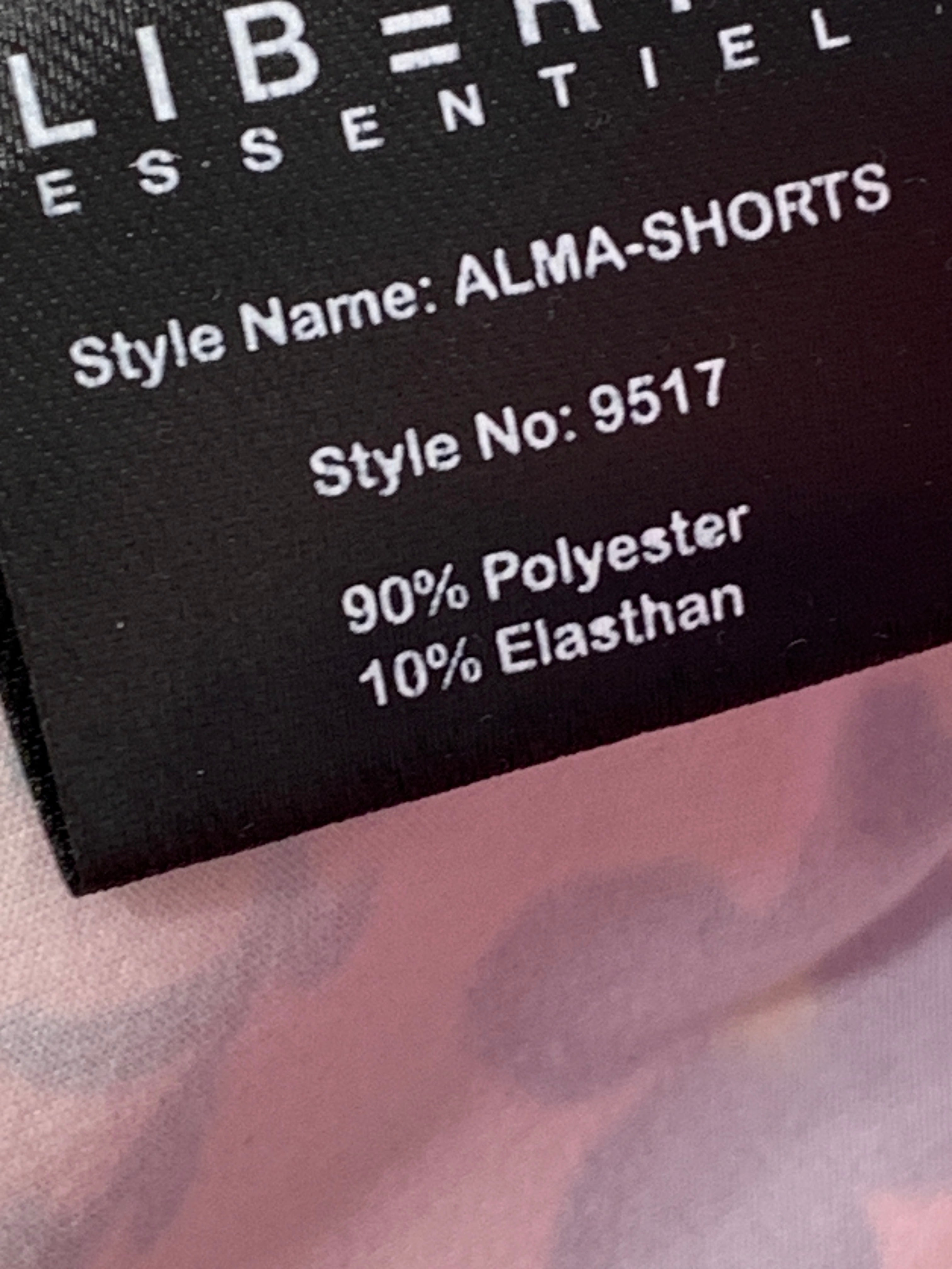 Liberté Shorts