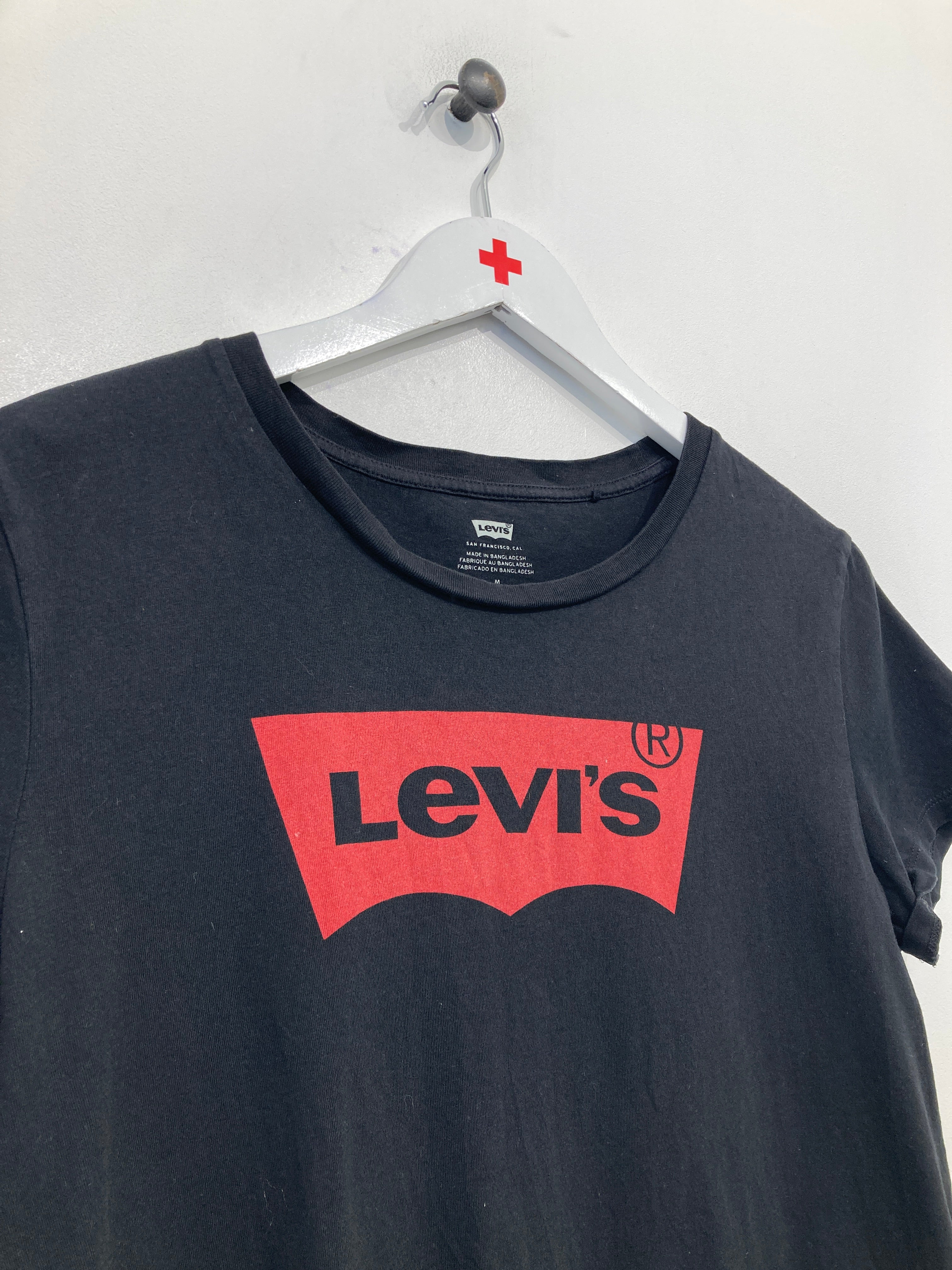 Levis T-shirt
