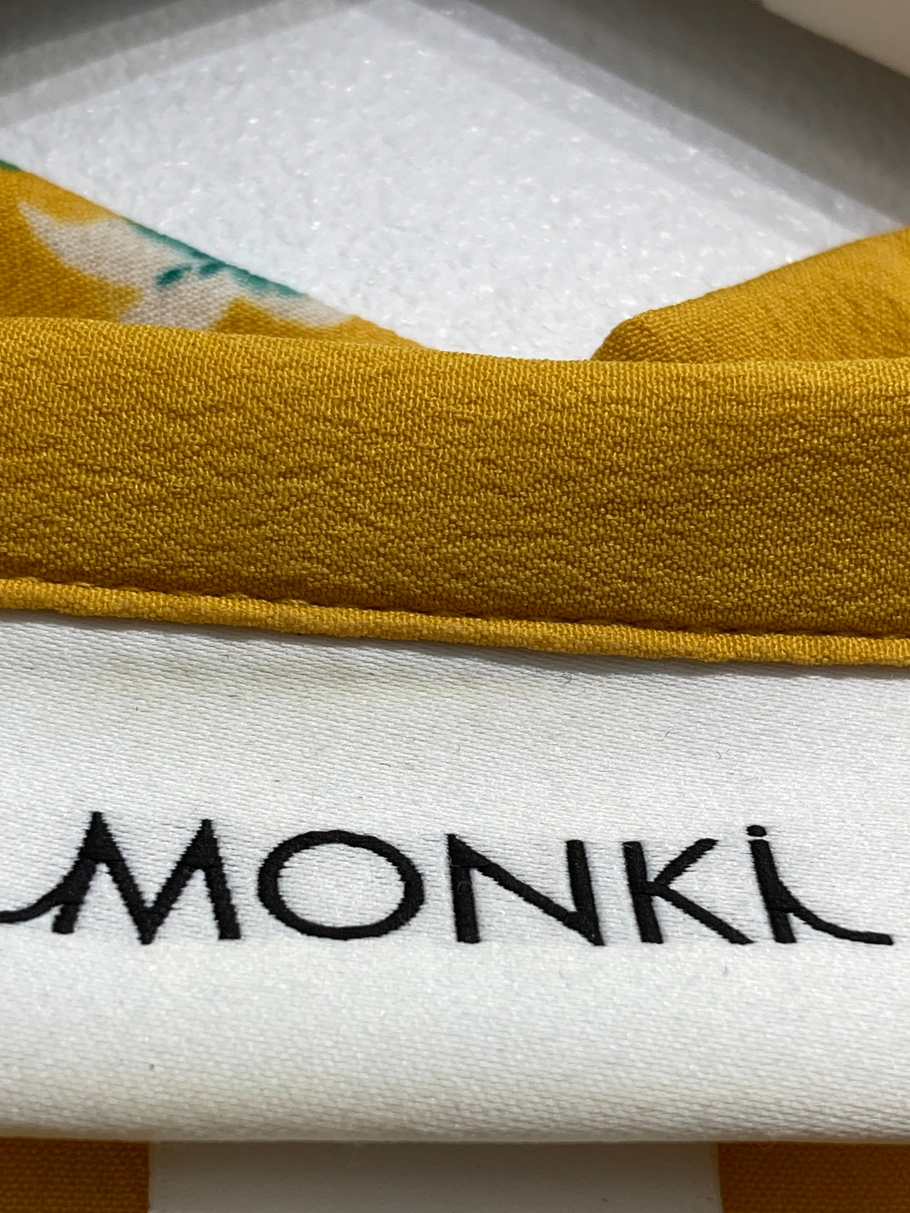 Monki Kjole