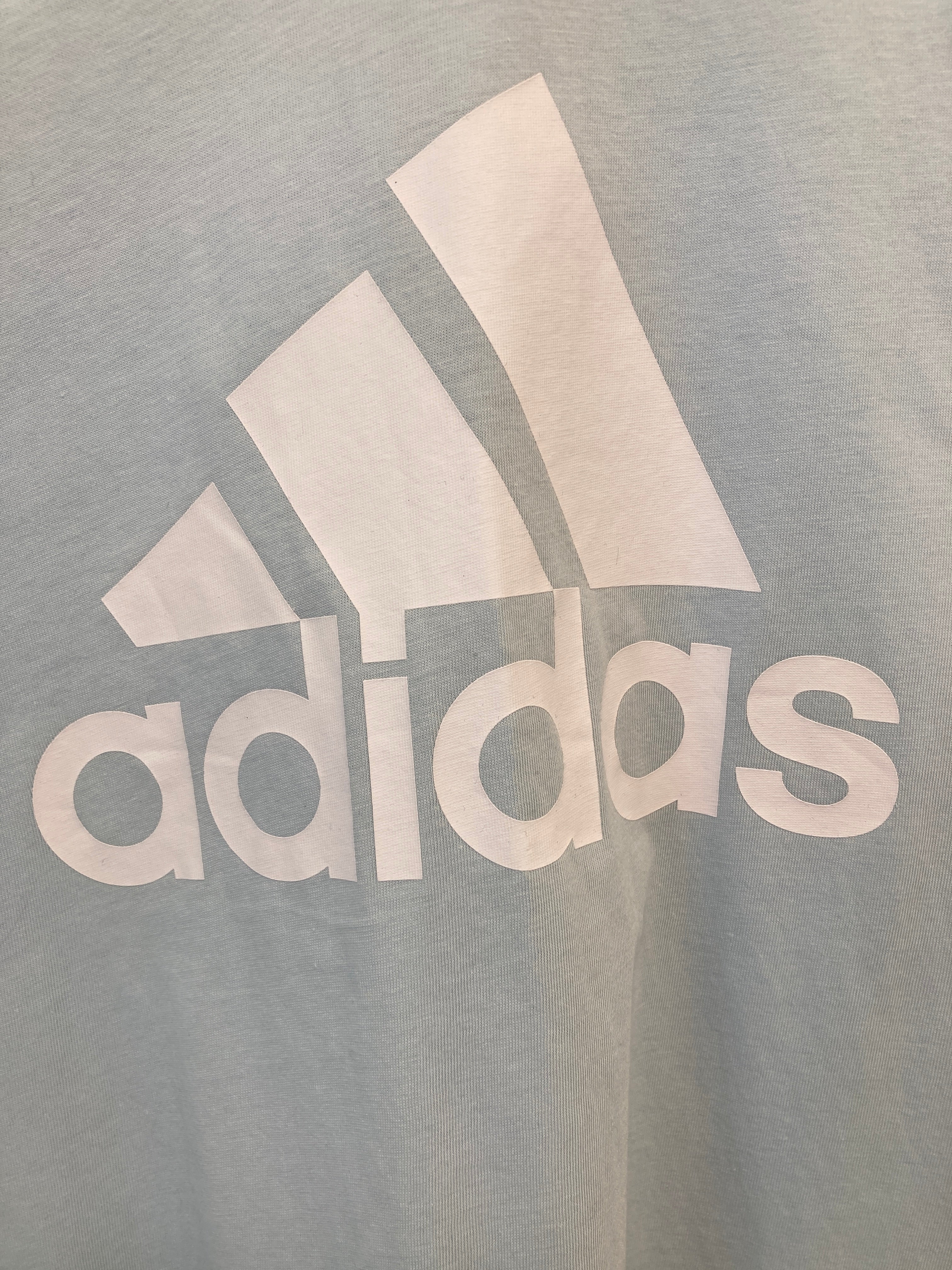Adidas T-shirt