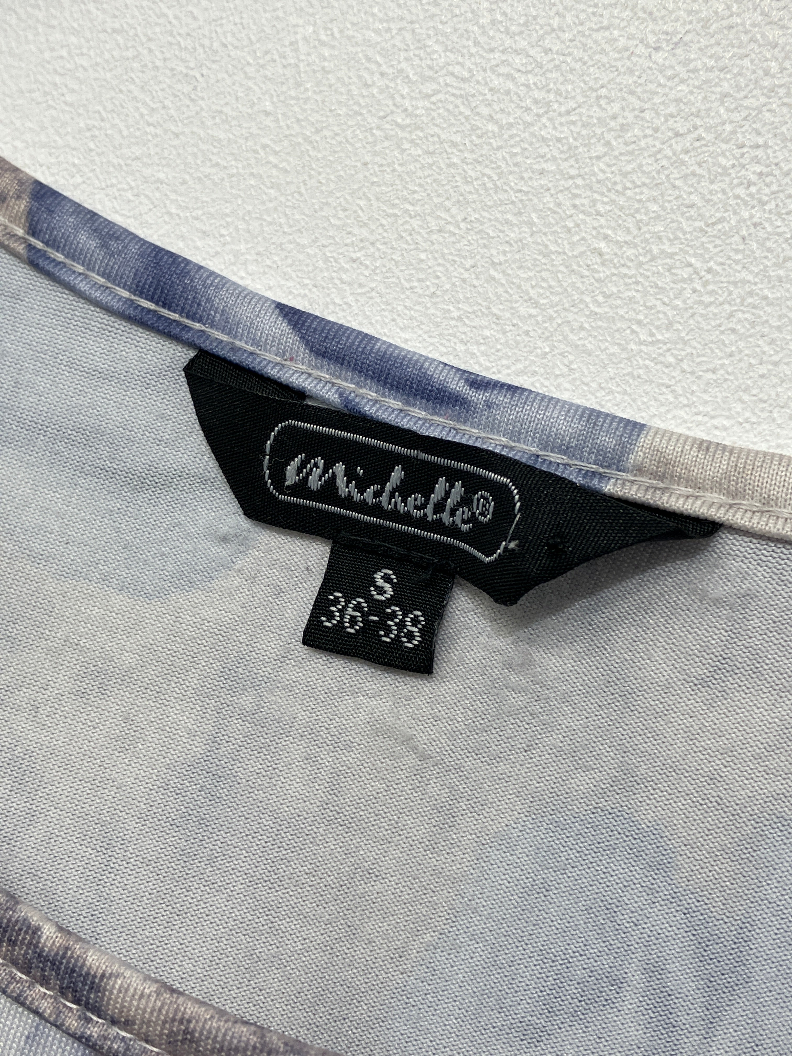 Michelle Bluse