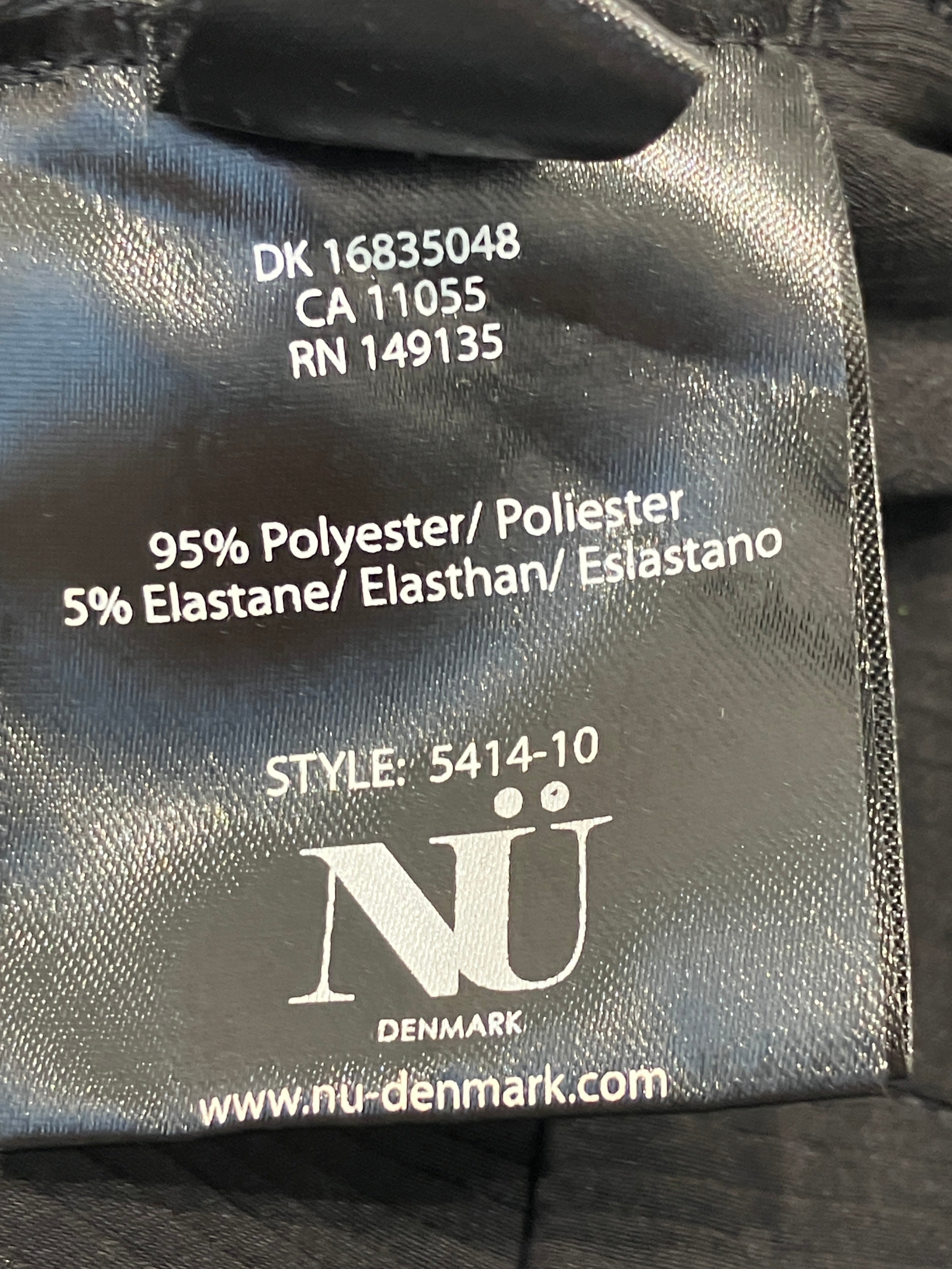 Nü Bukser