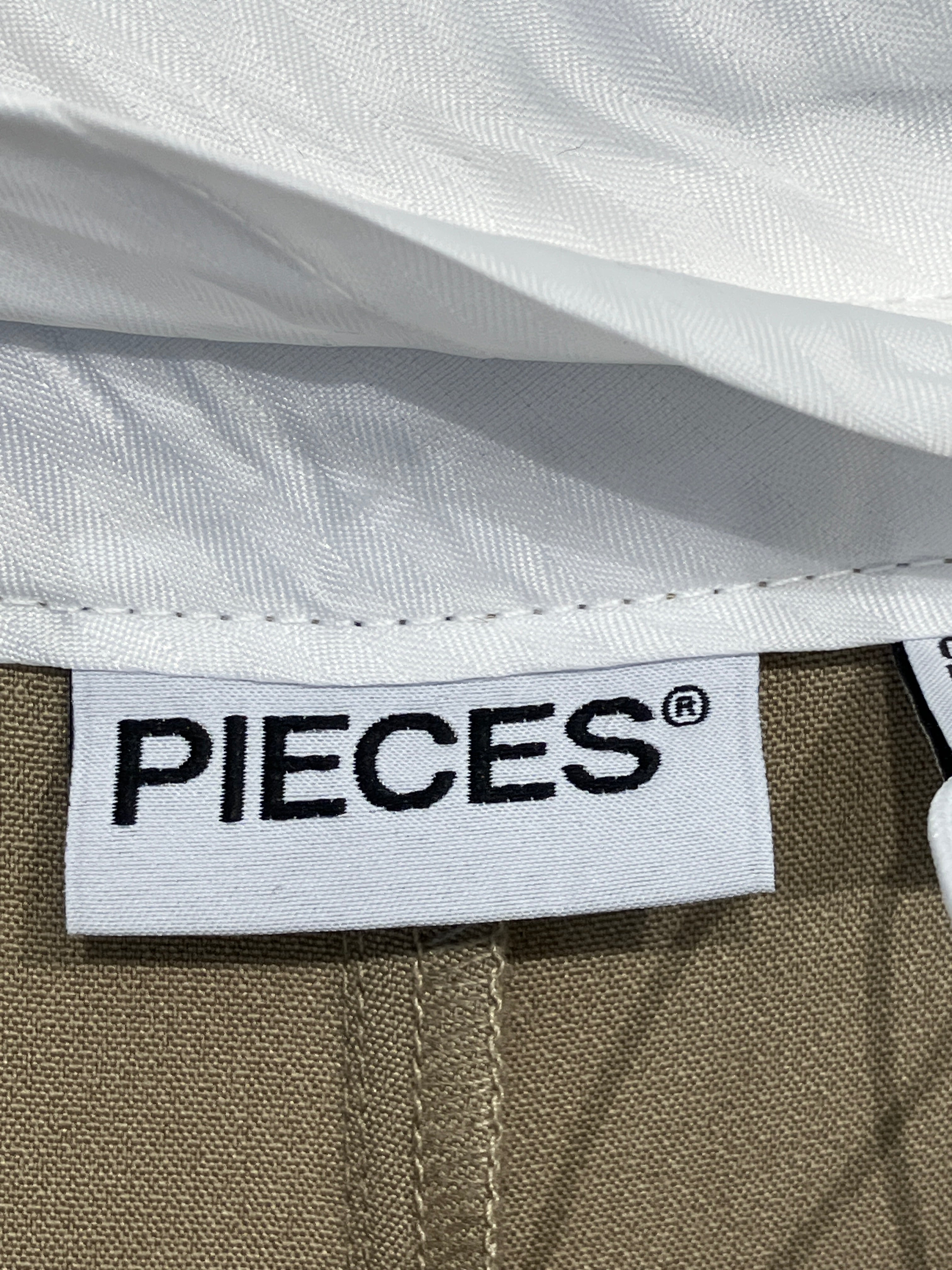 Pieces Bukser