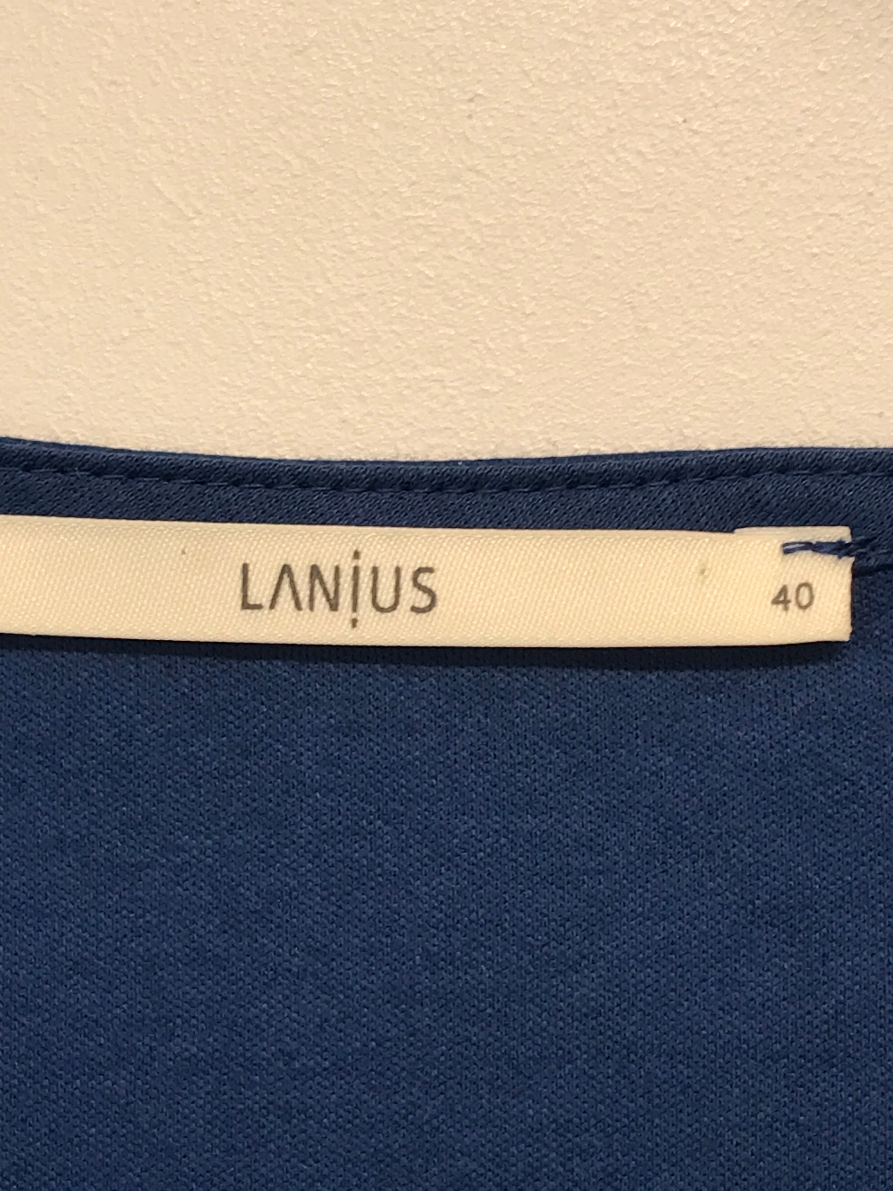 Lanius Top
