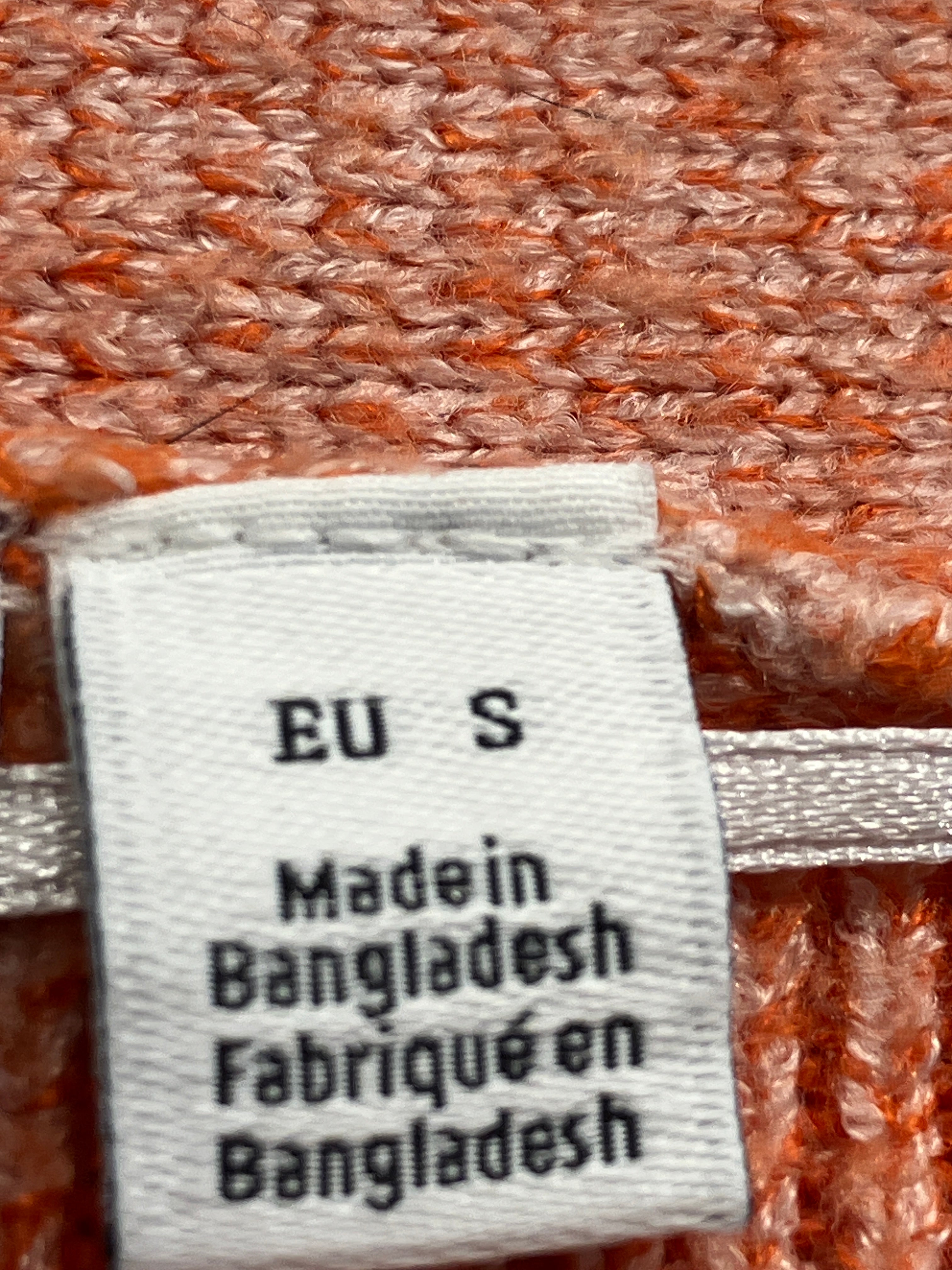 Vila Cardigan