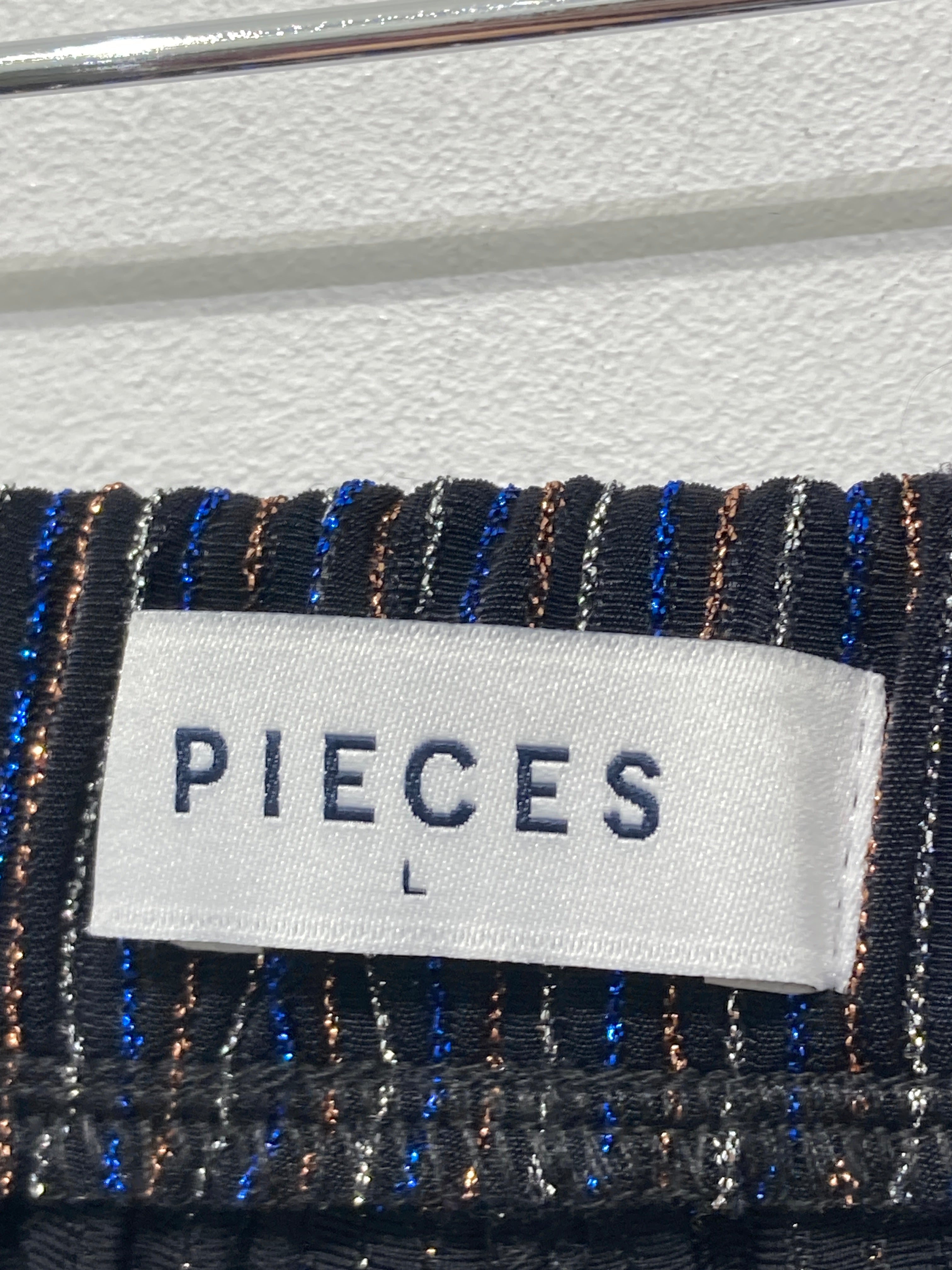 Pieces Bukser