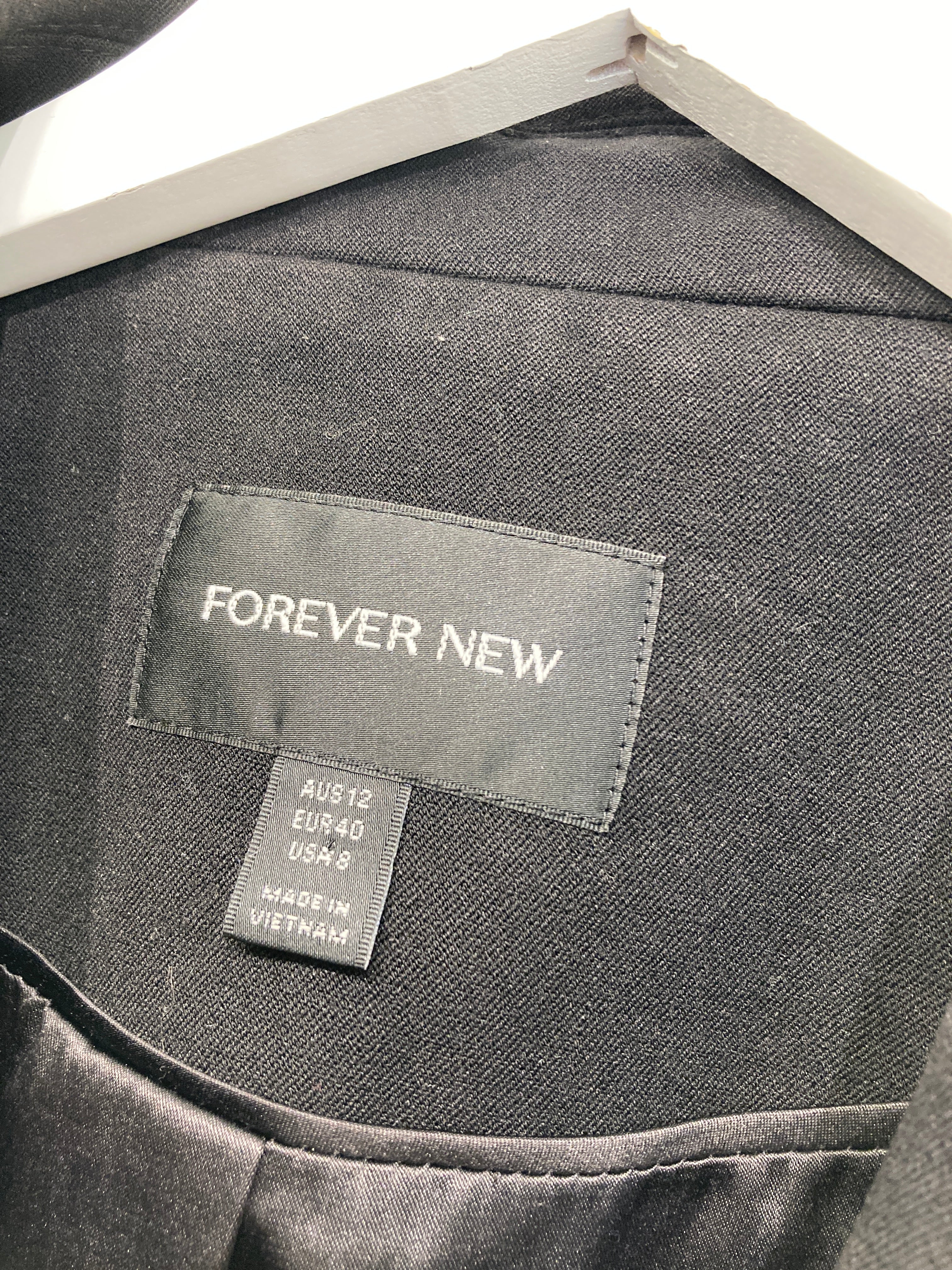 Forever New Jakke