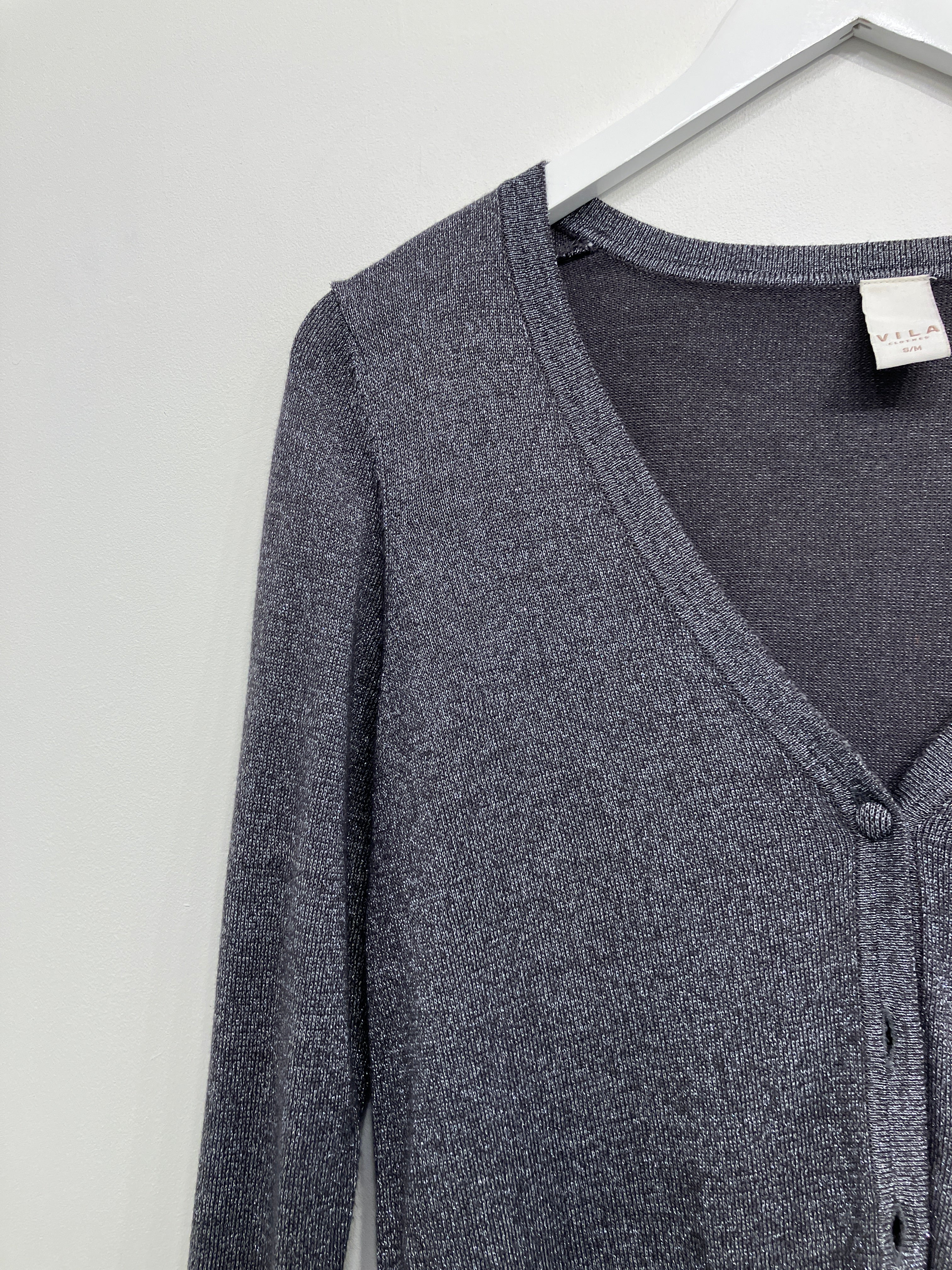 Vila Cardigan