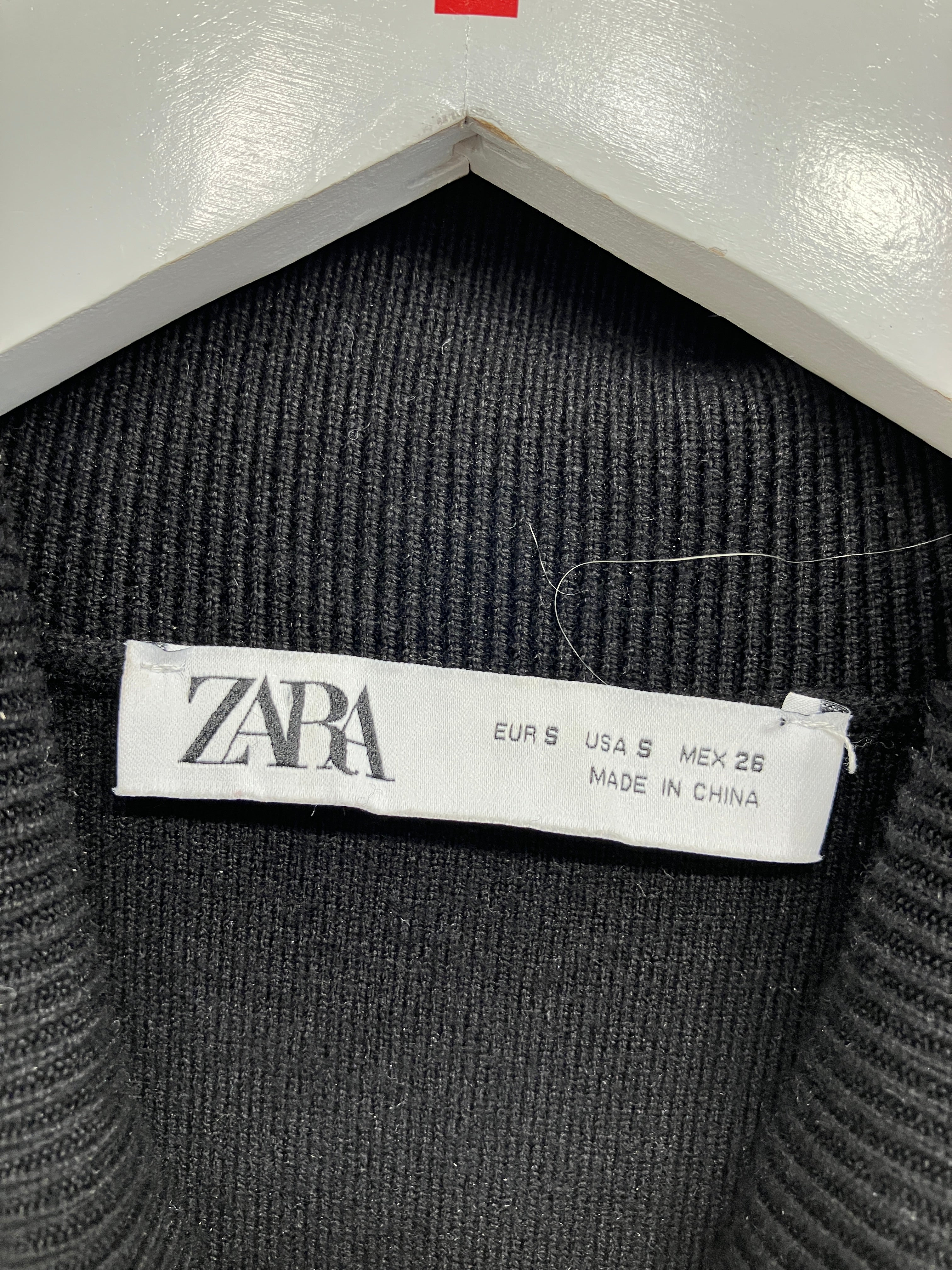 Zara Strik Kjole