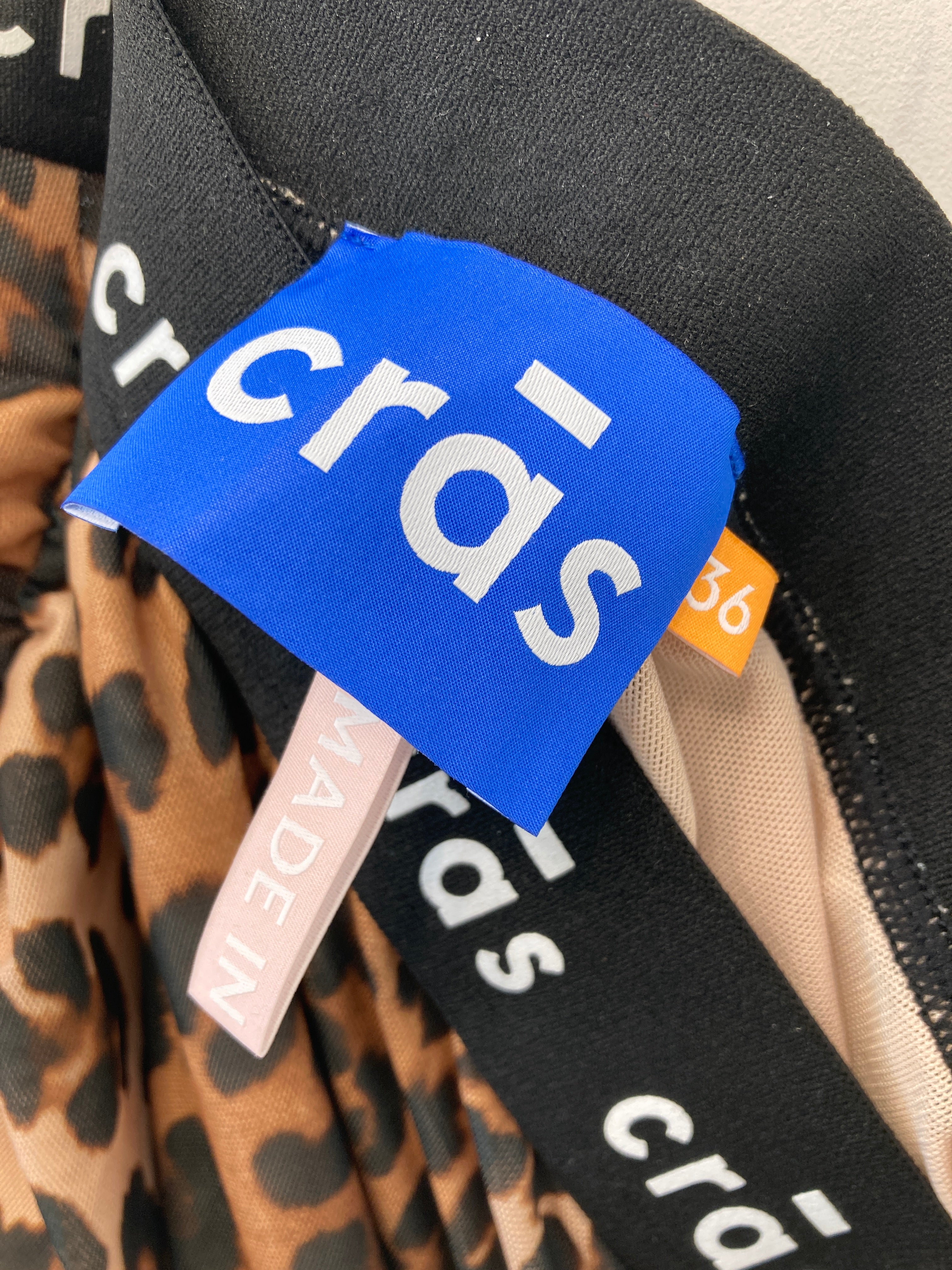 Cras Nederdel