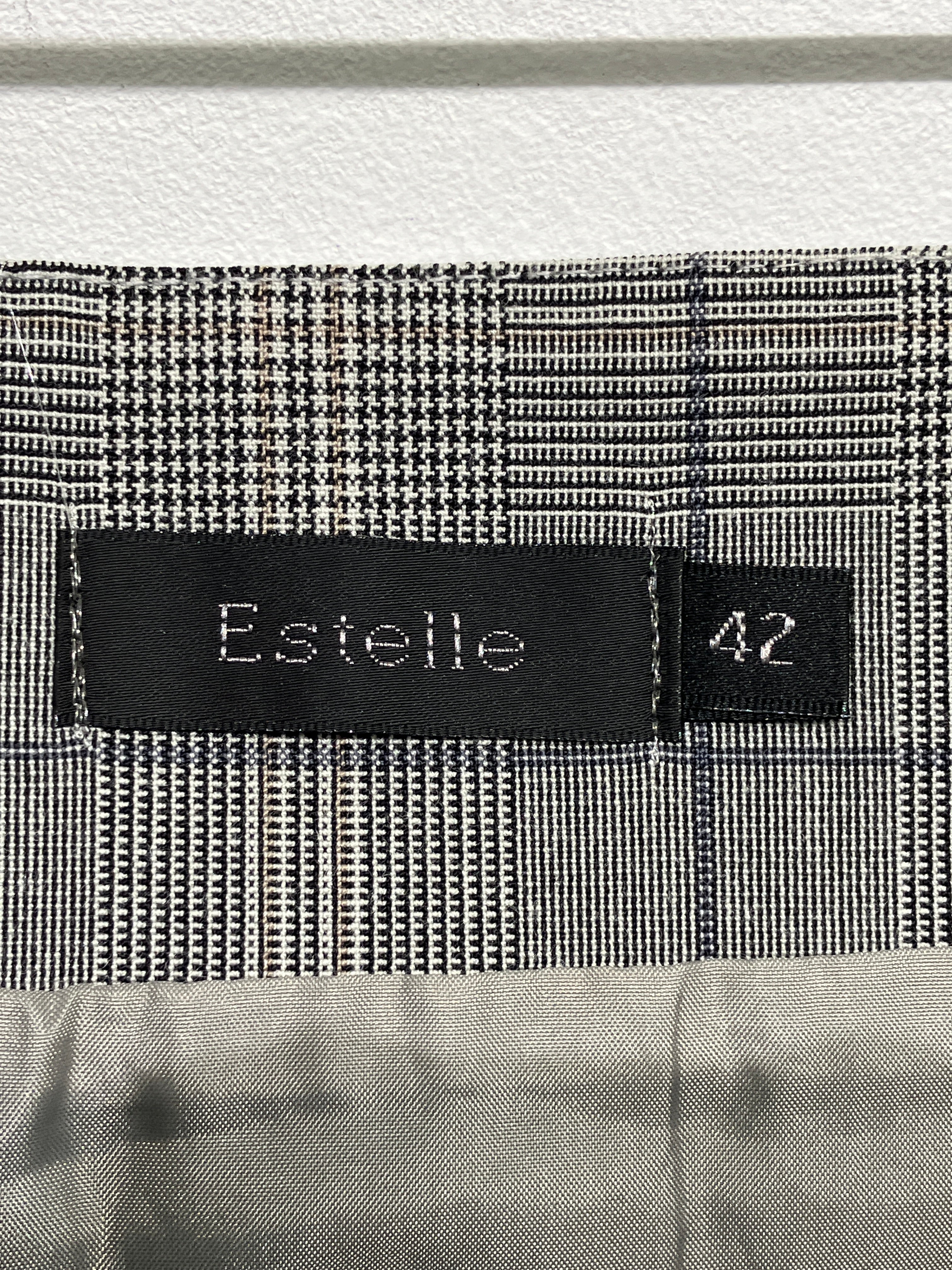 Estelle Nederdel