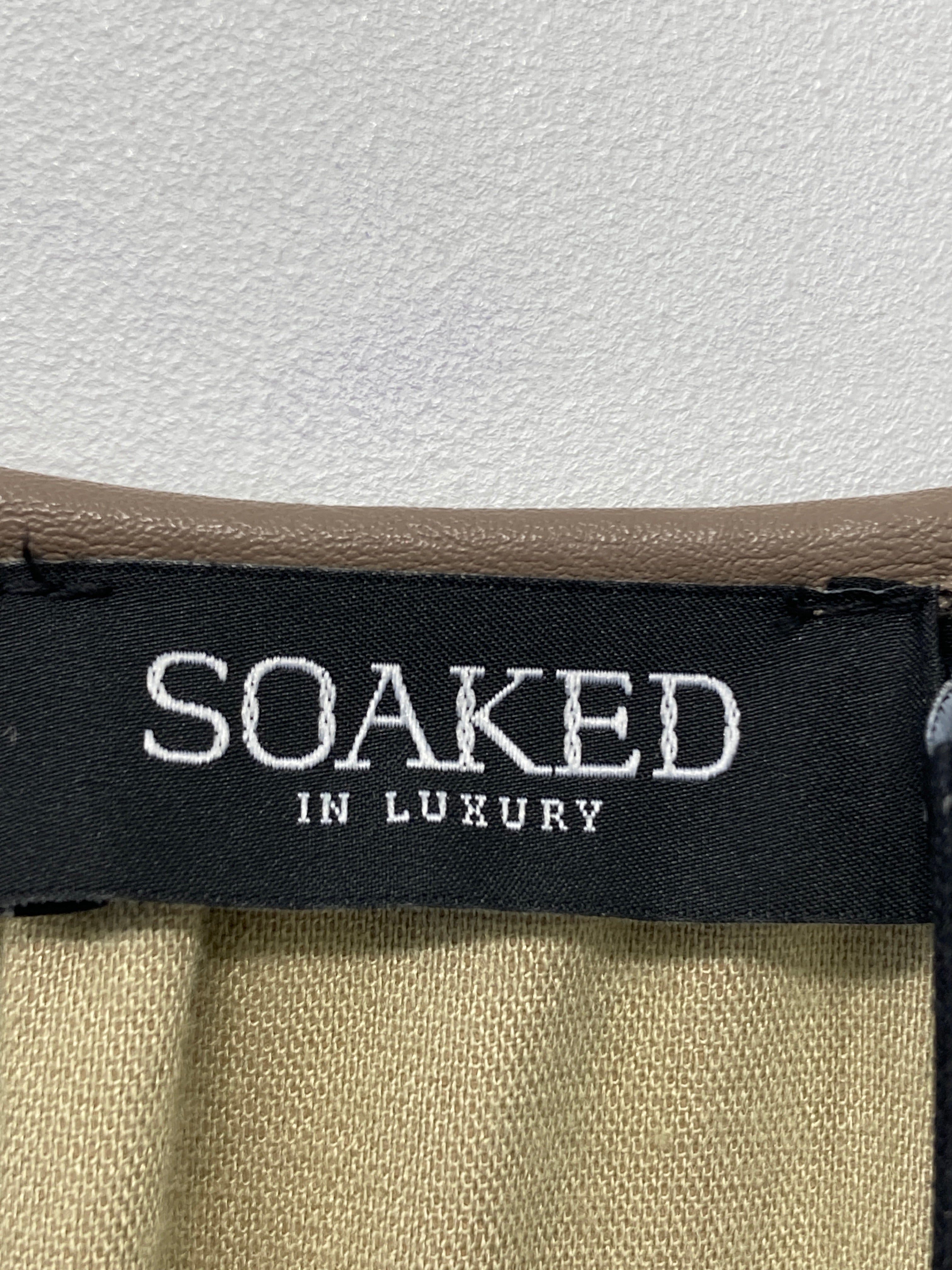 Soaked in Luxury Kjole