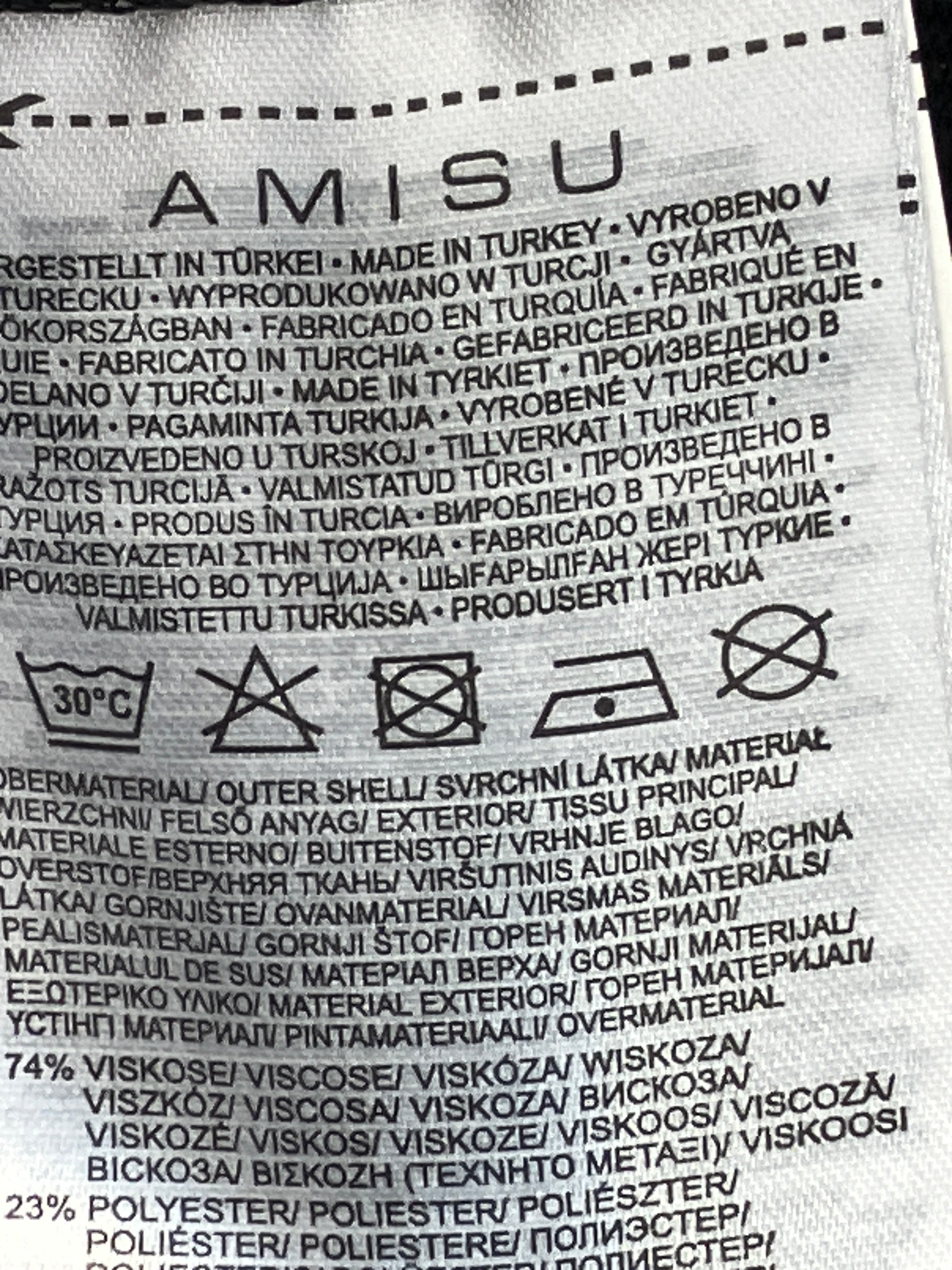 Amisu Nederdel