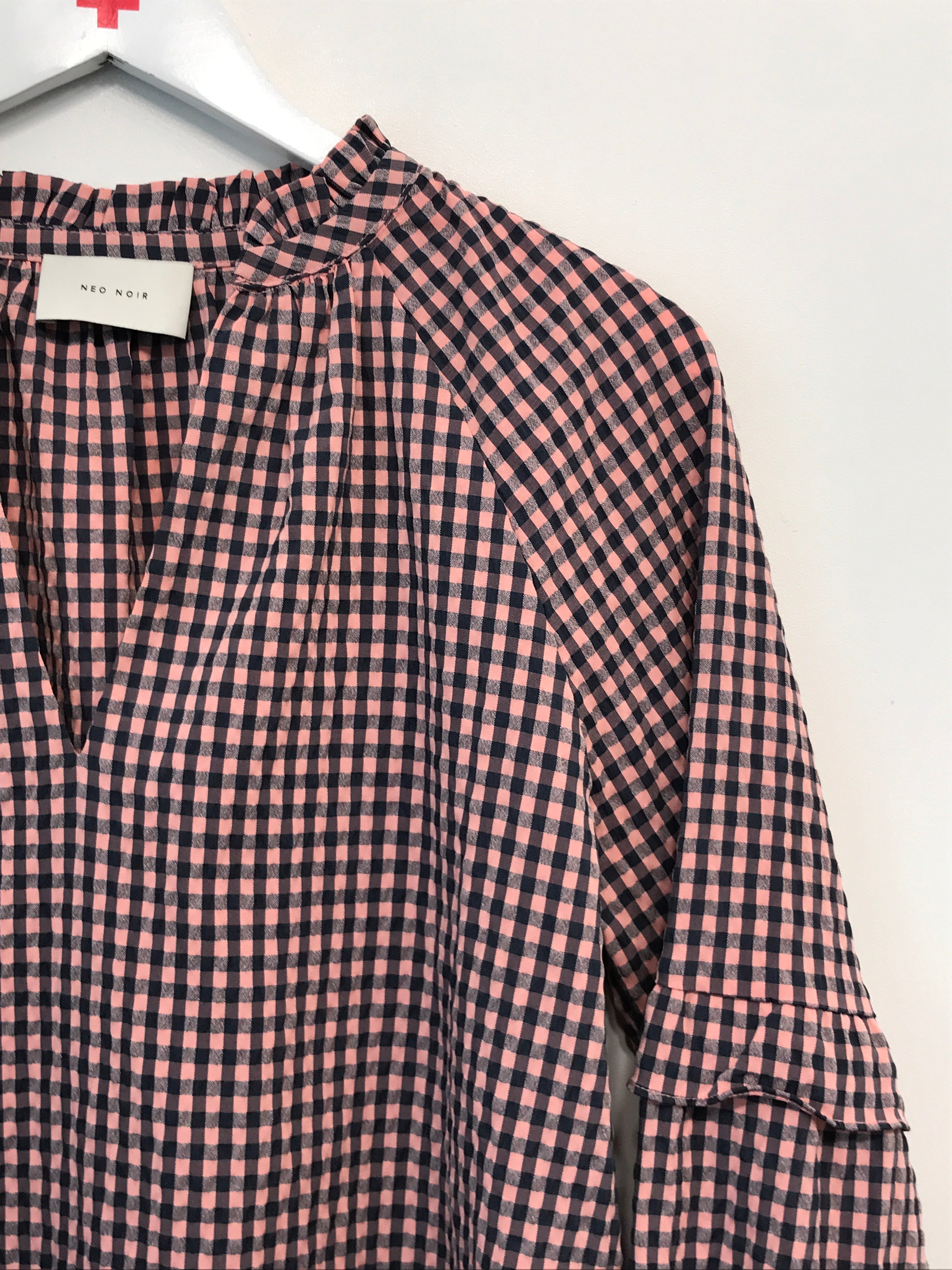 Neo Noir Bluse