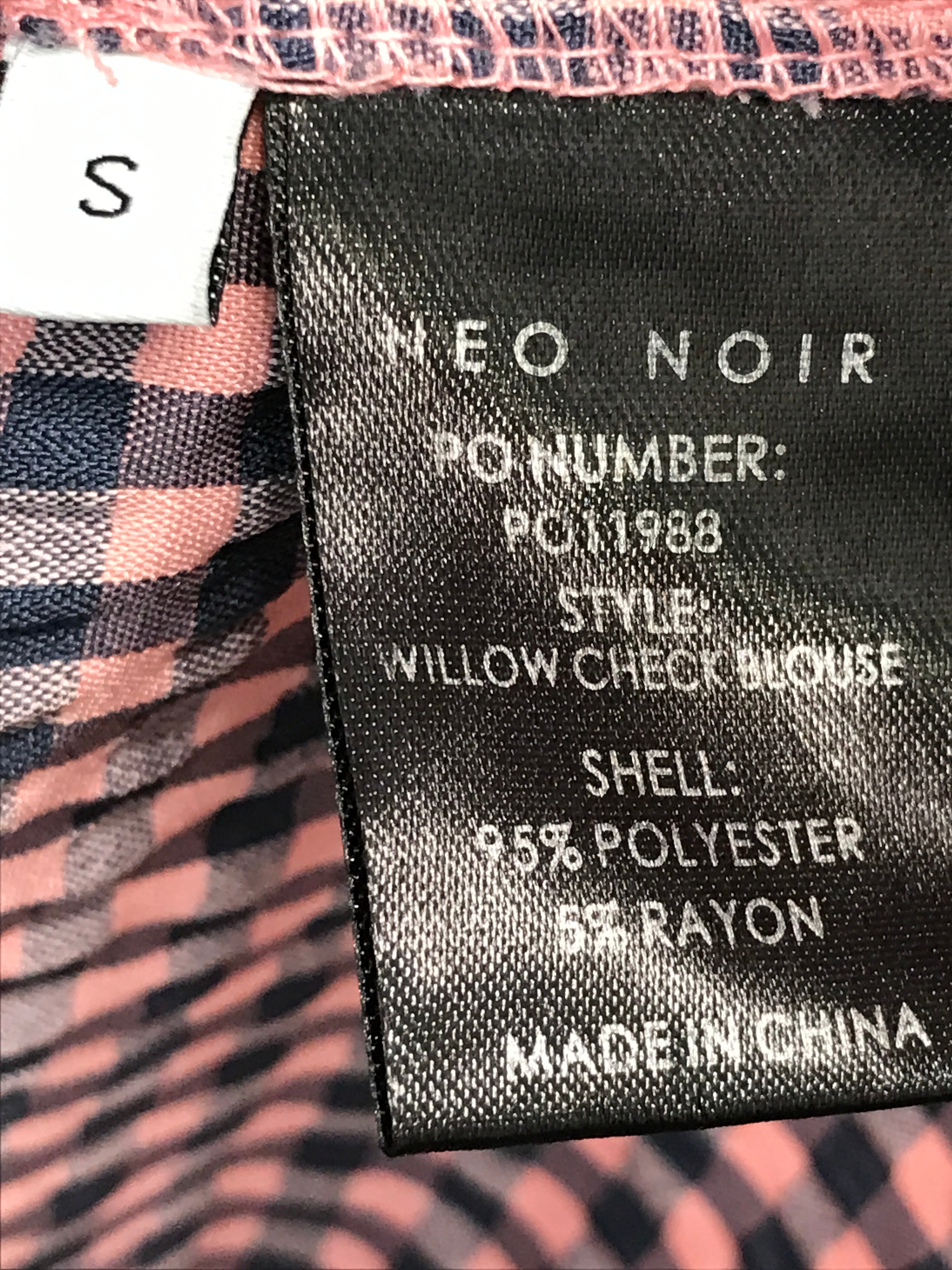 Neo Noir Bluse