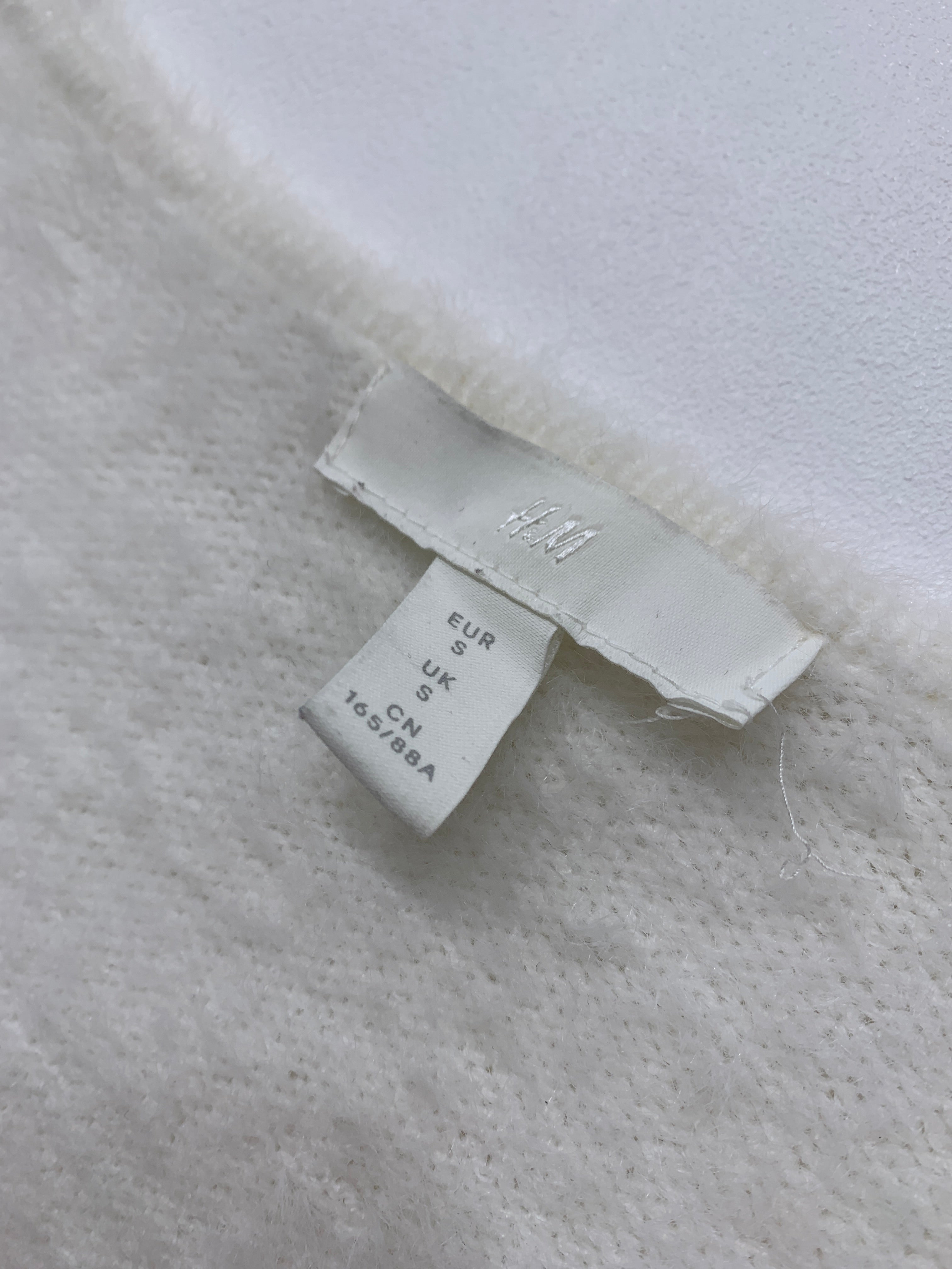 H&M Sweater