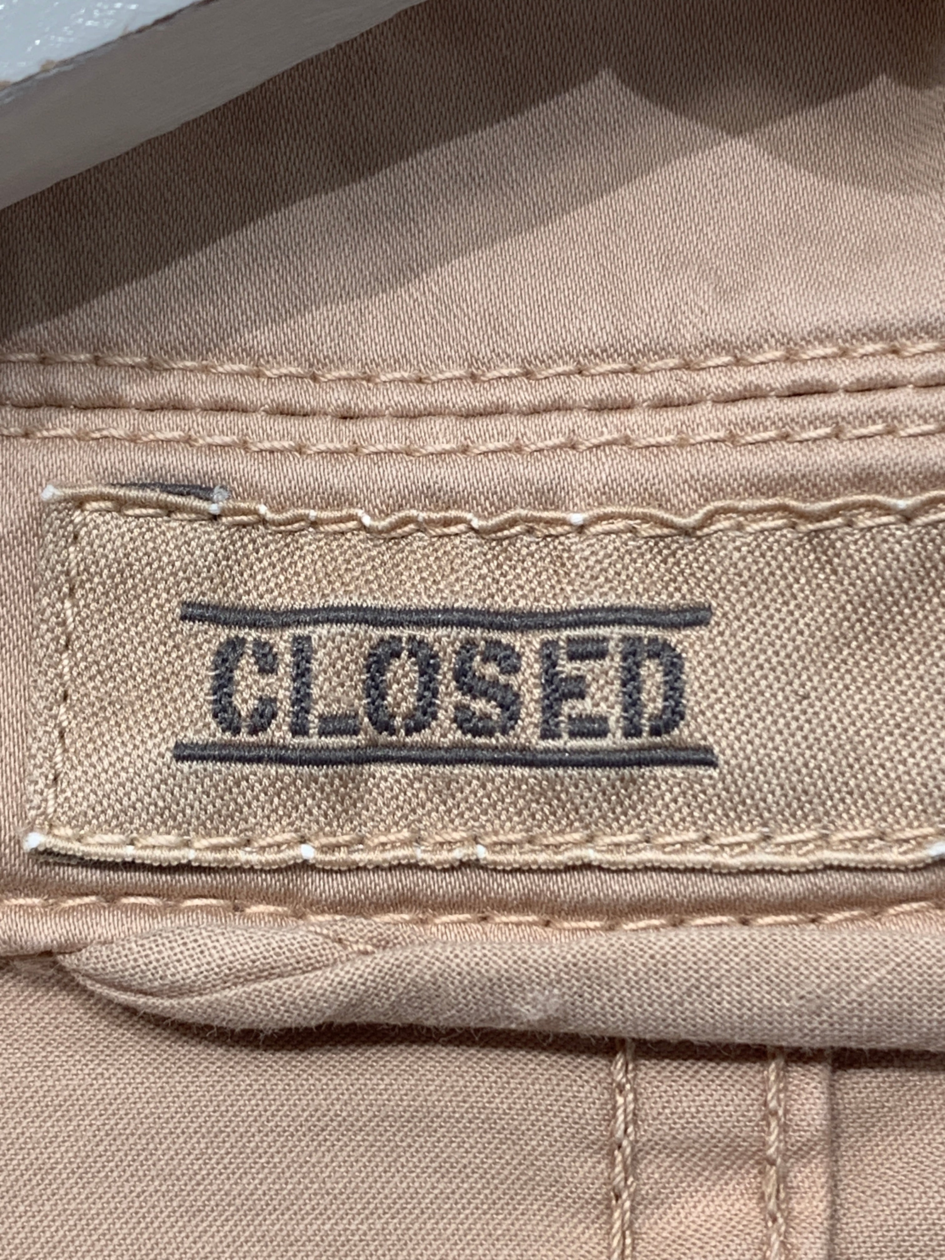 Closed Blazer