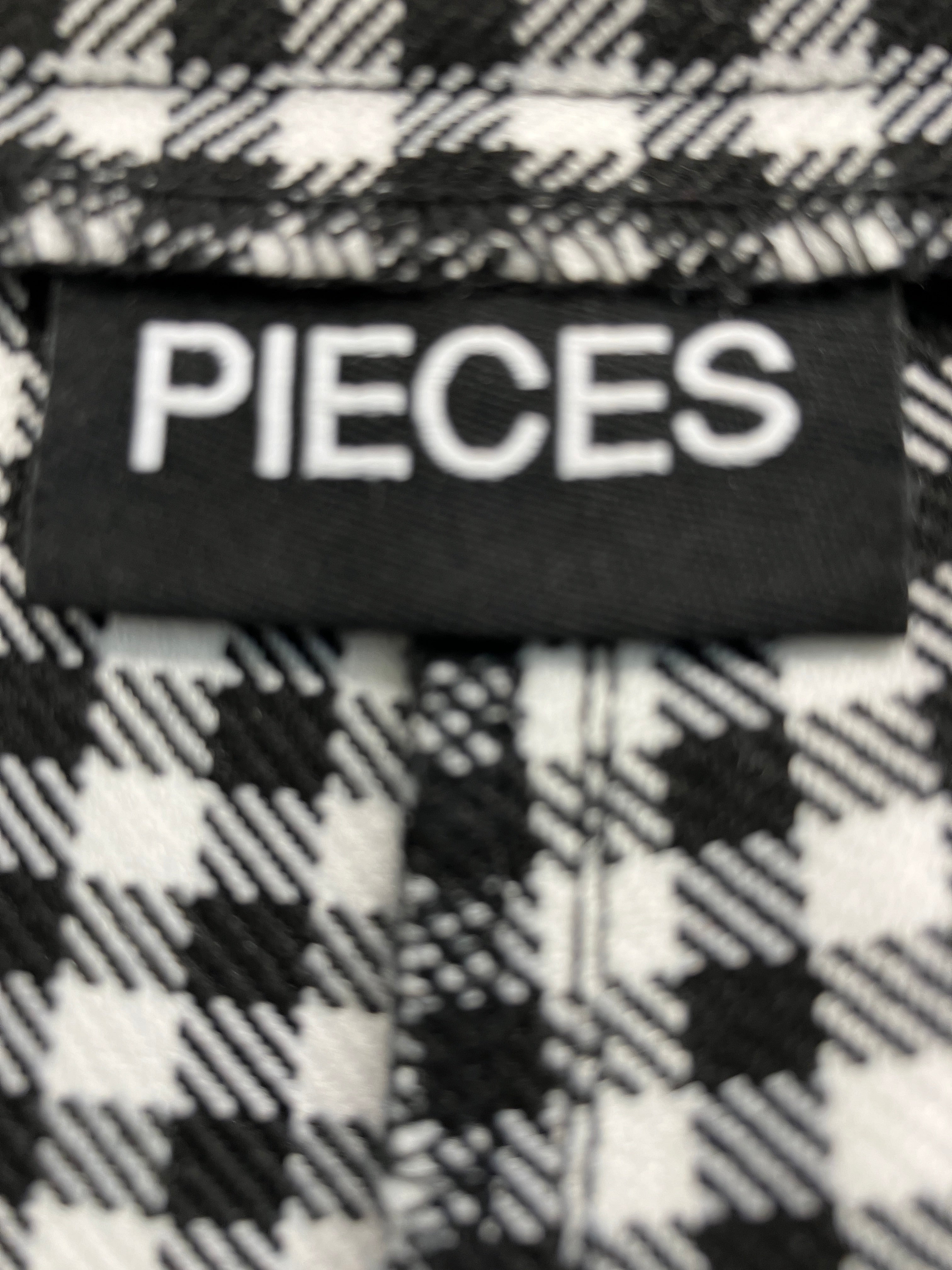 Pieces Bukser