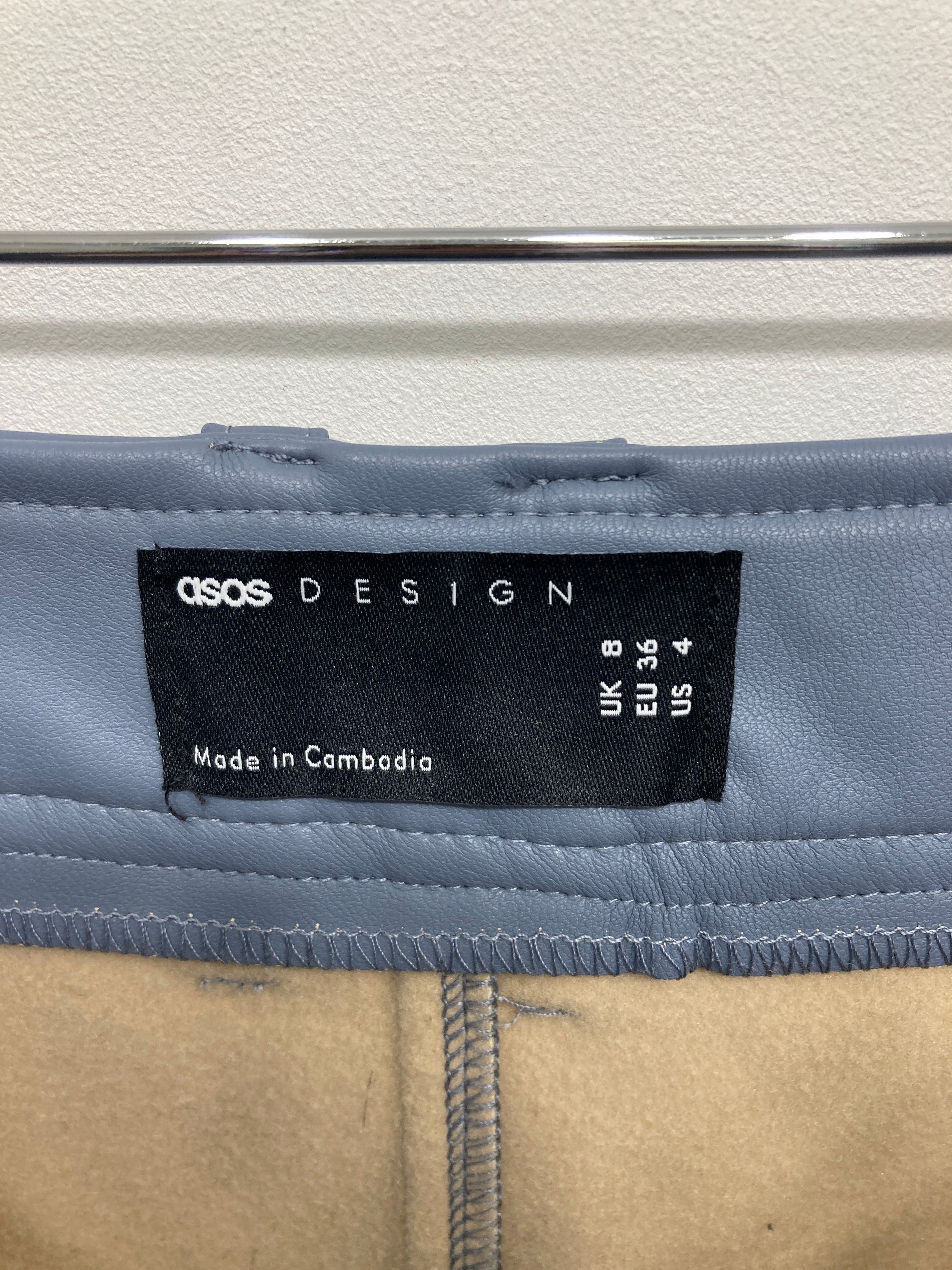 Asos Nederdel