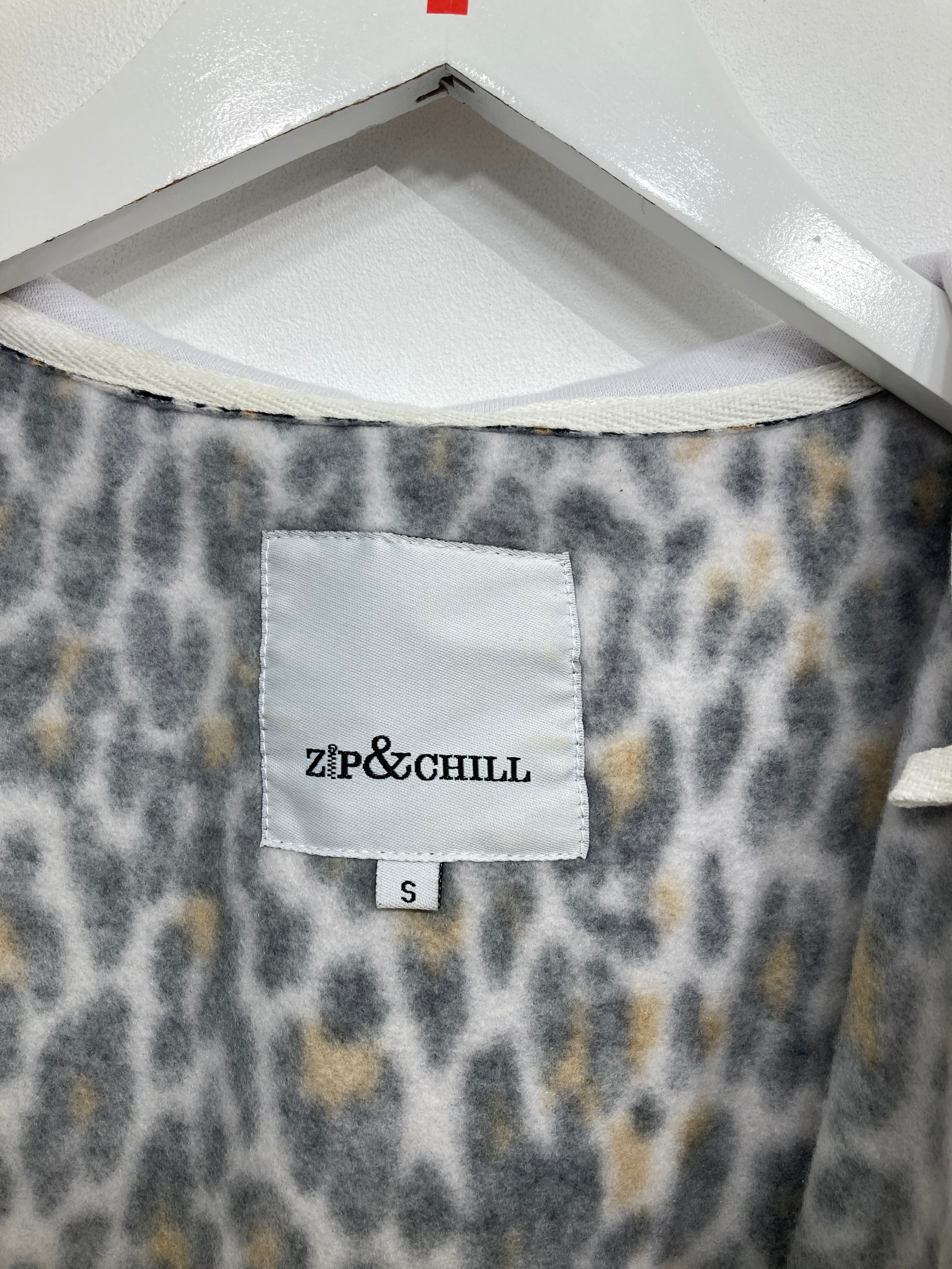 Zip & Chill Buksedragt