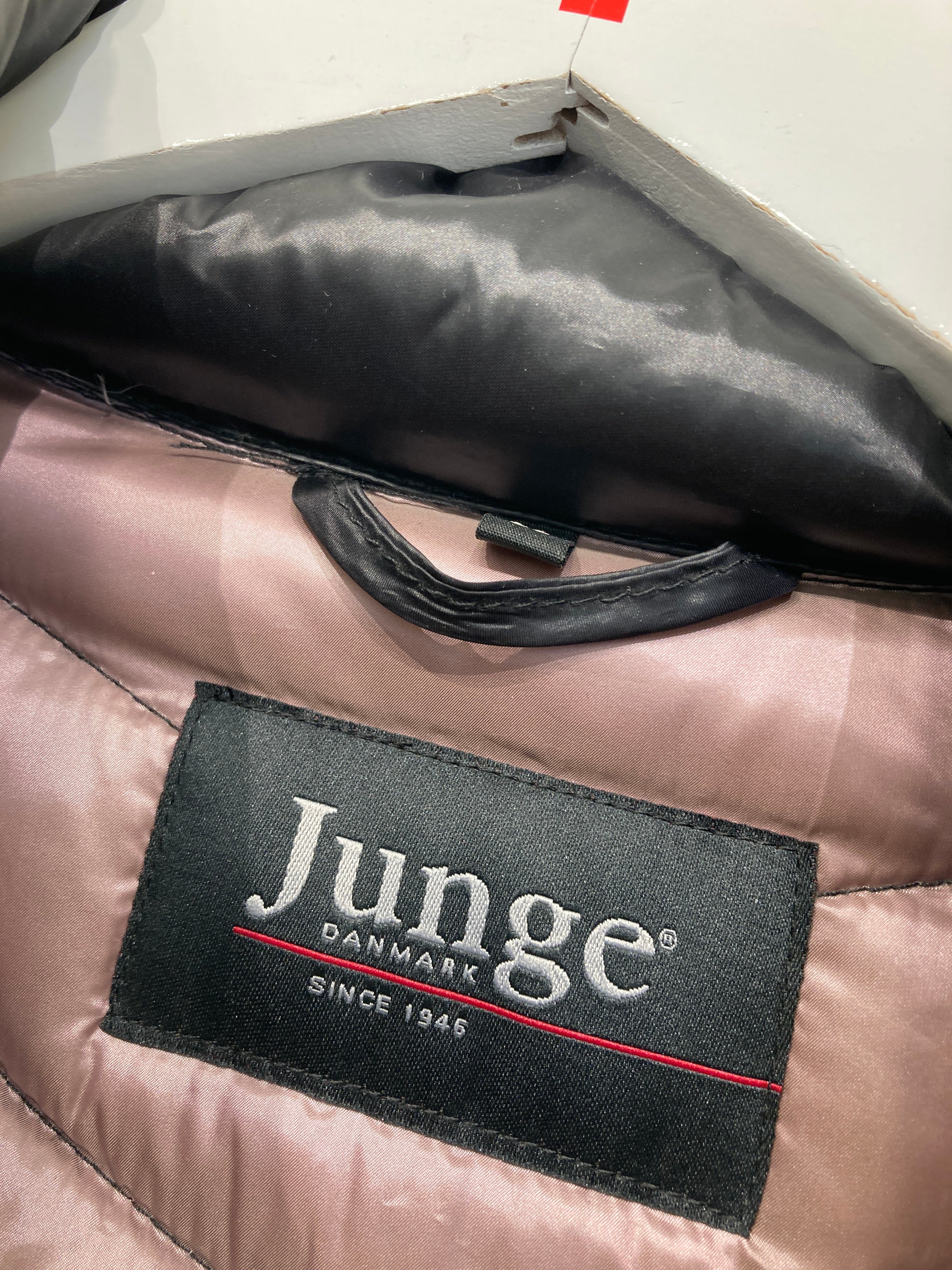 Junge Jakke