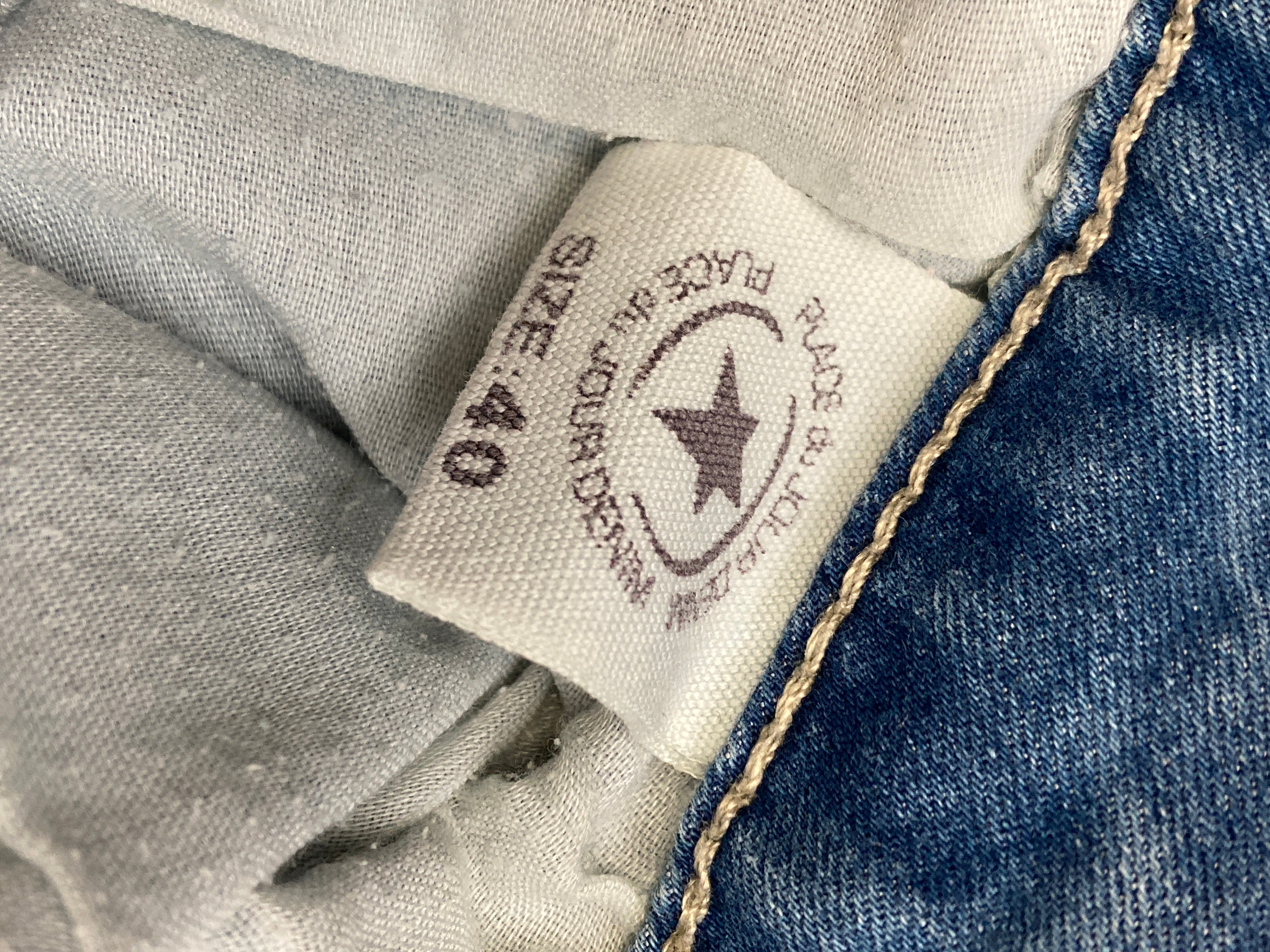 Place De Jour Shorts