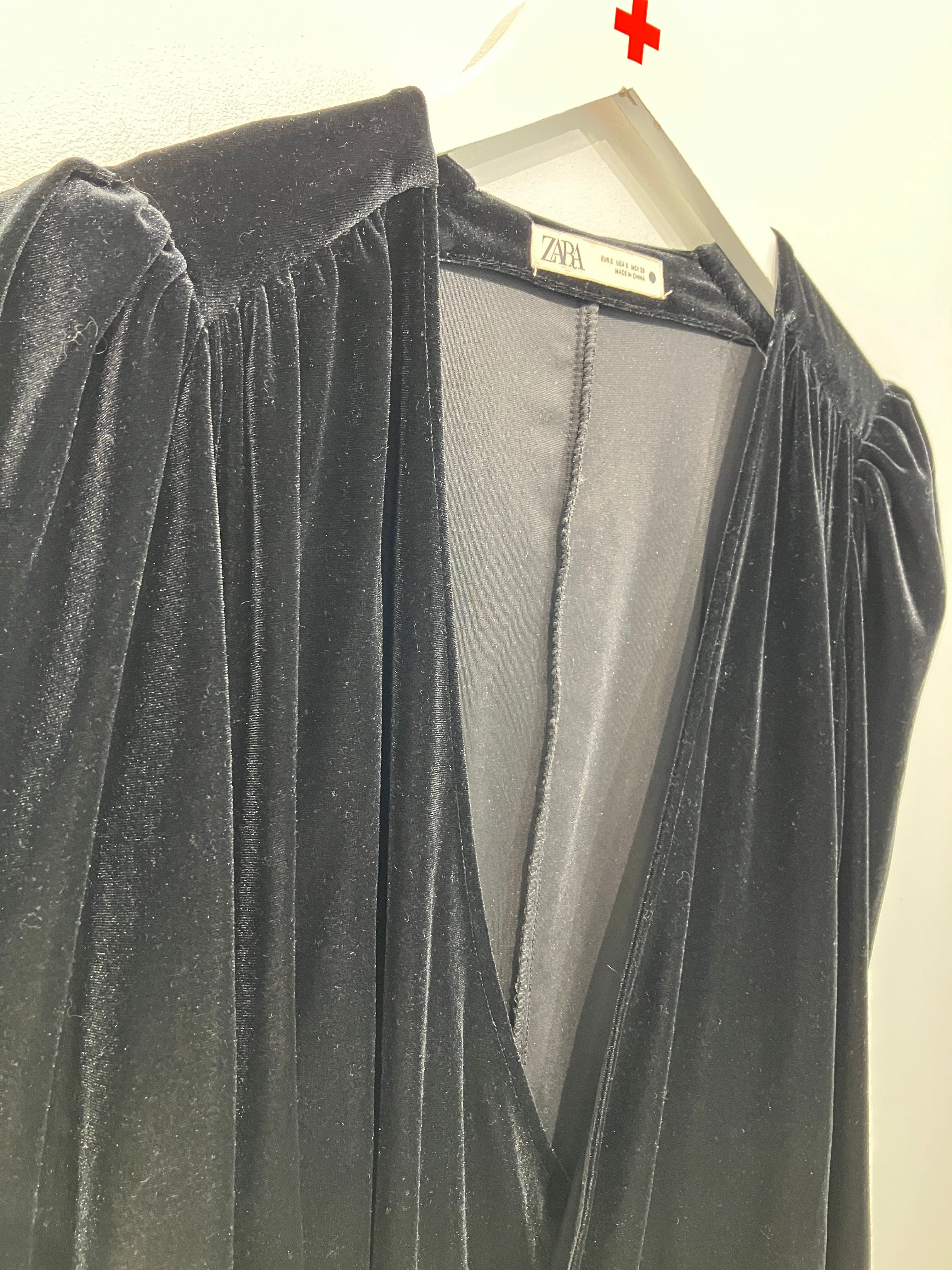 Zara Bluse