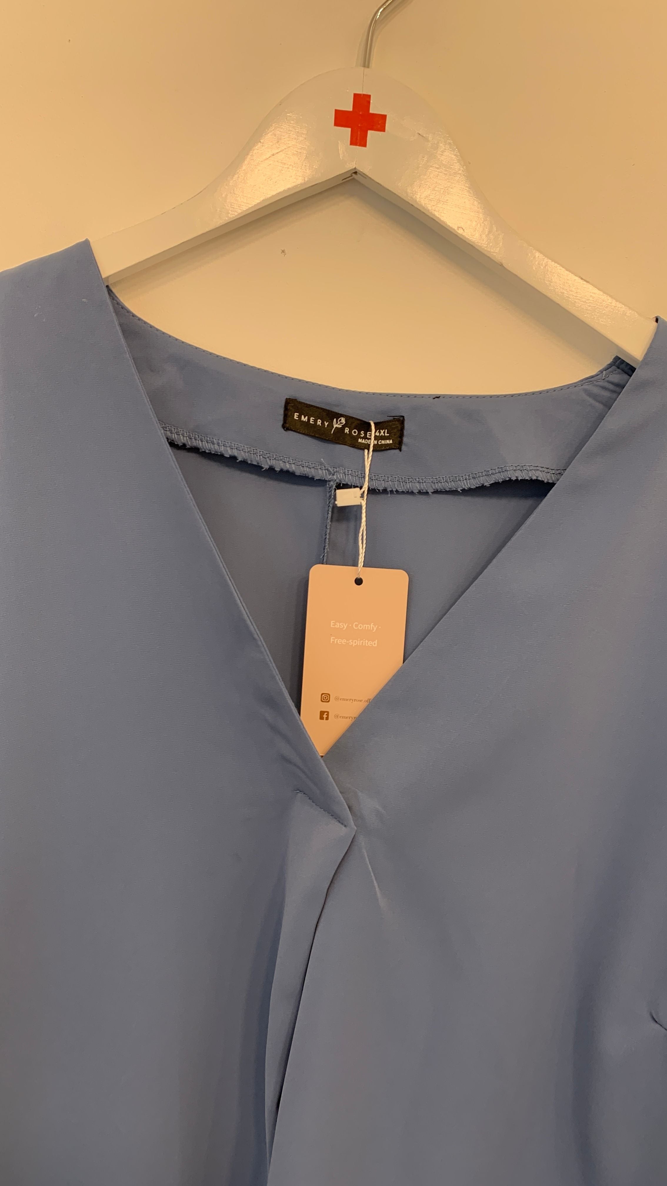 Emery Rose Bluse