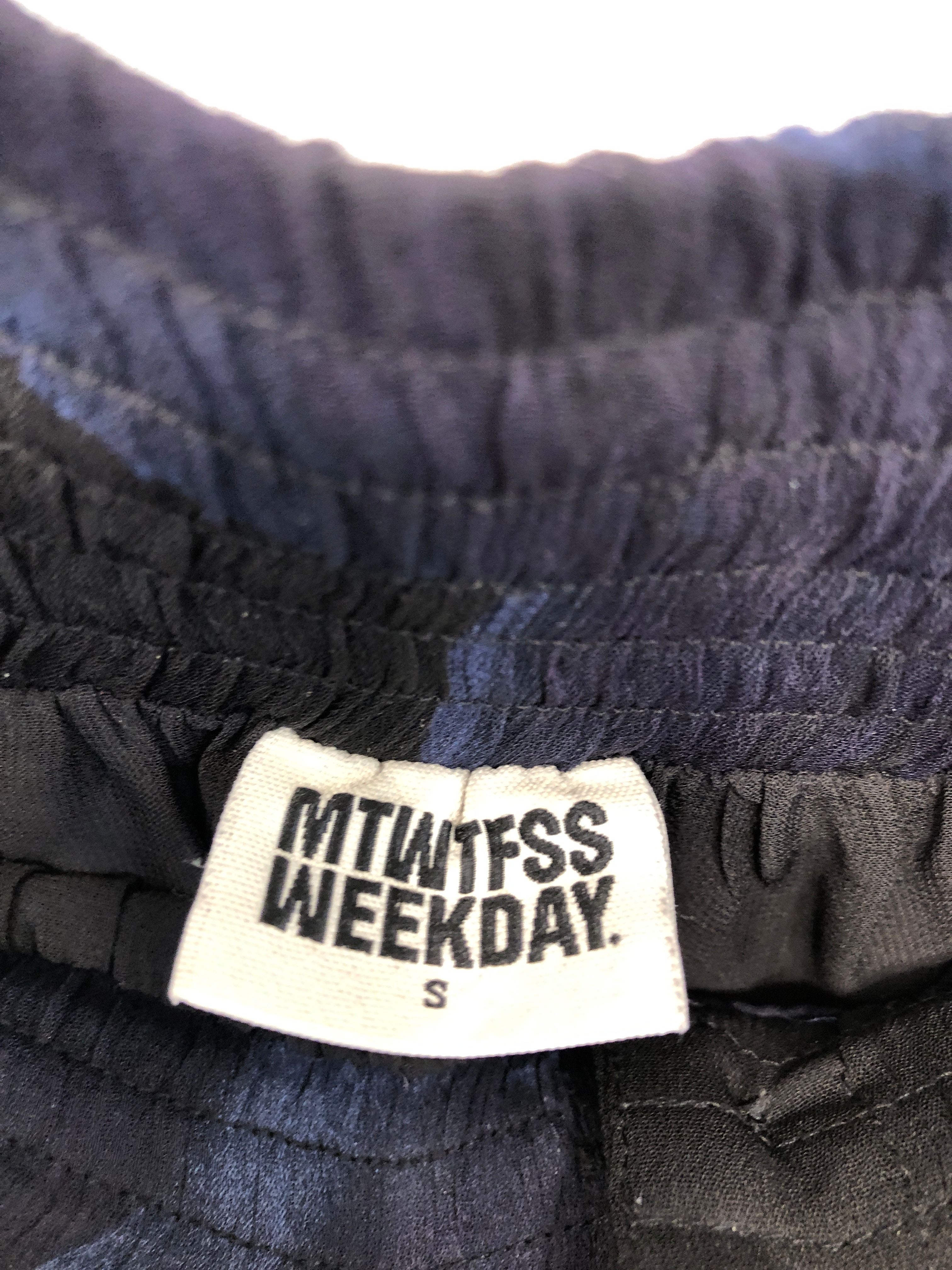 MTWTFSS Weekday Nederdel