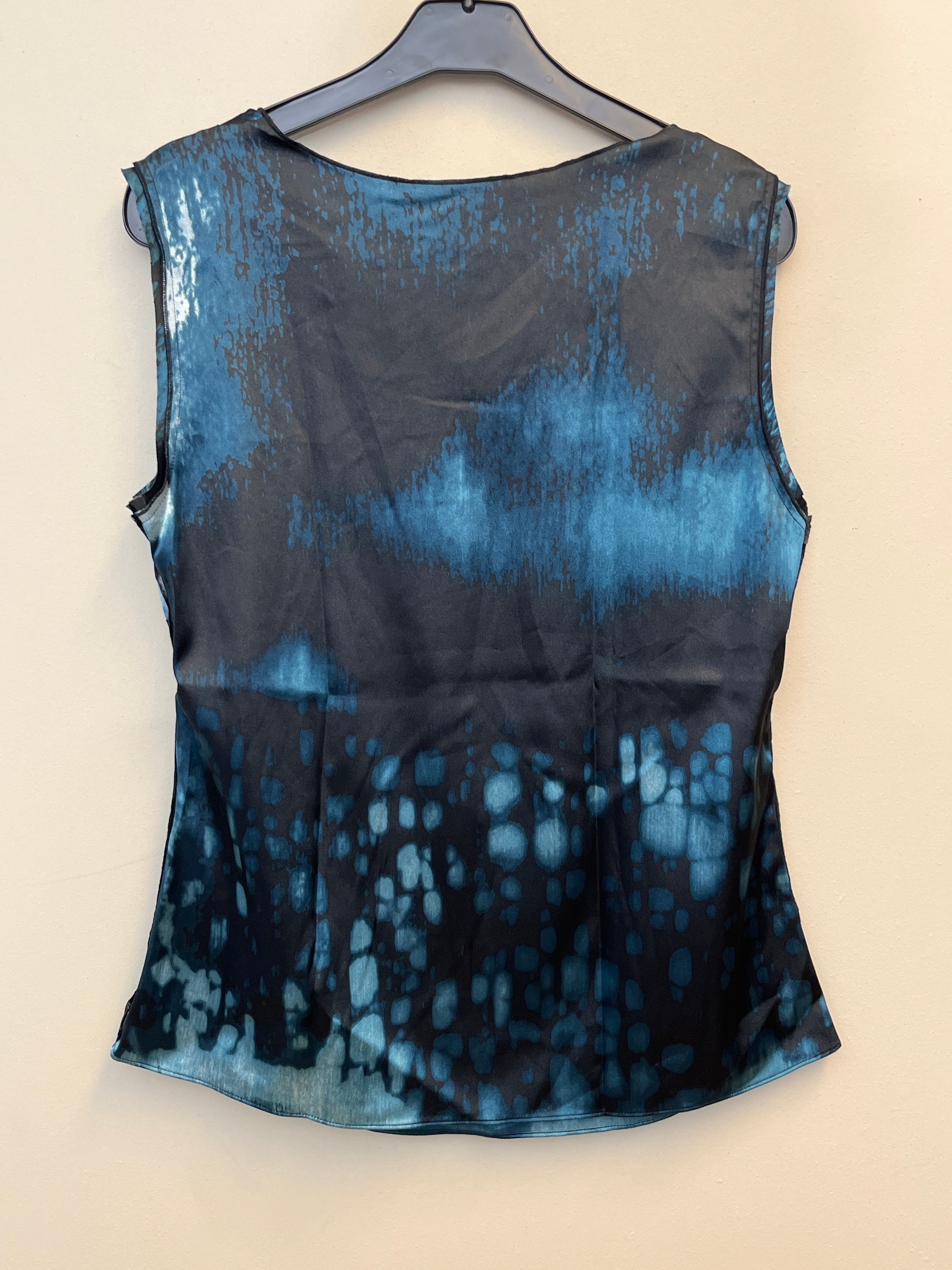 T Tahari top (800)
