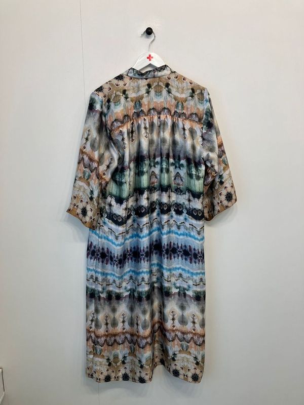 Karmamia Kimono