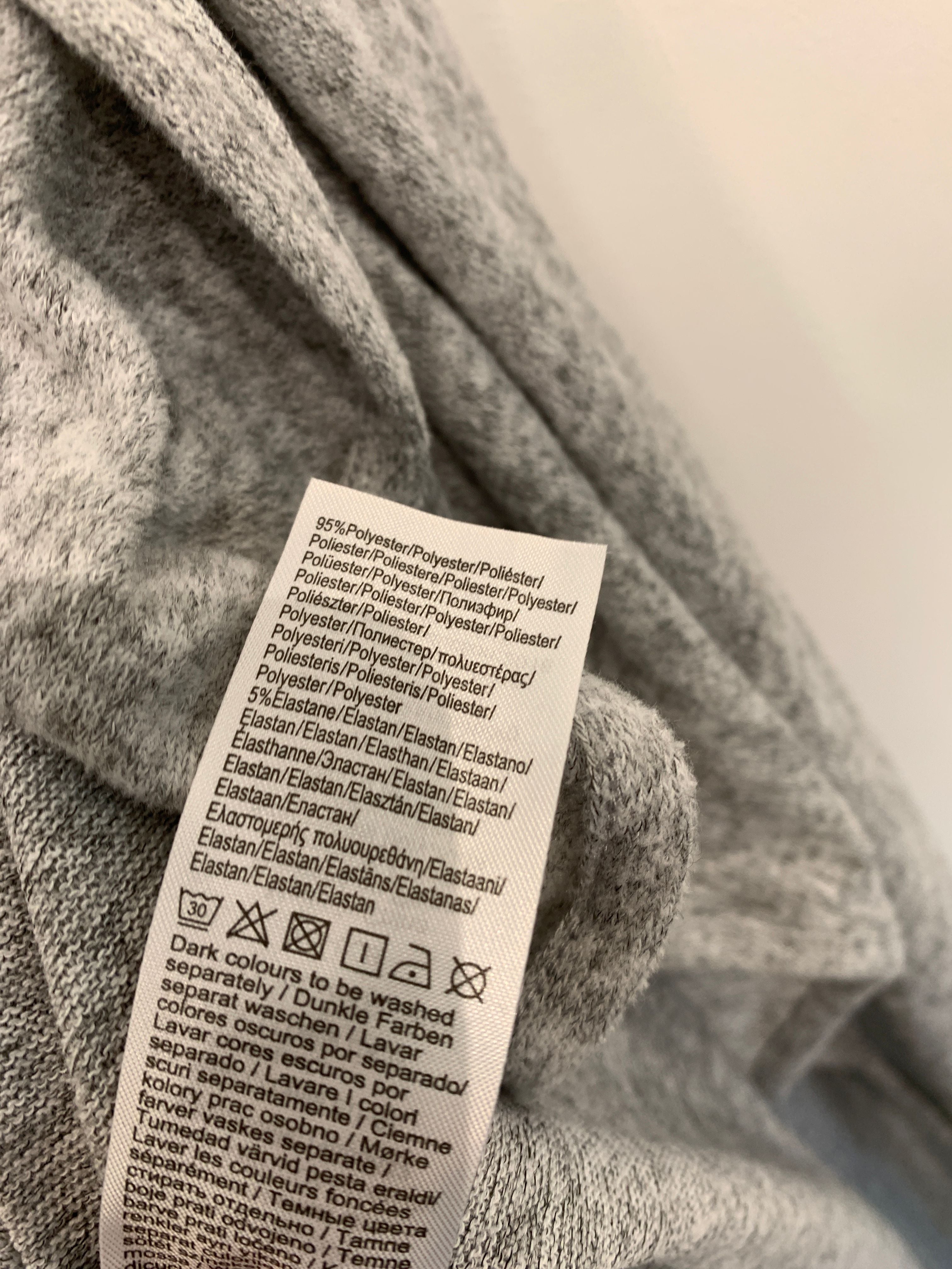 Vila Cardigan