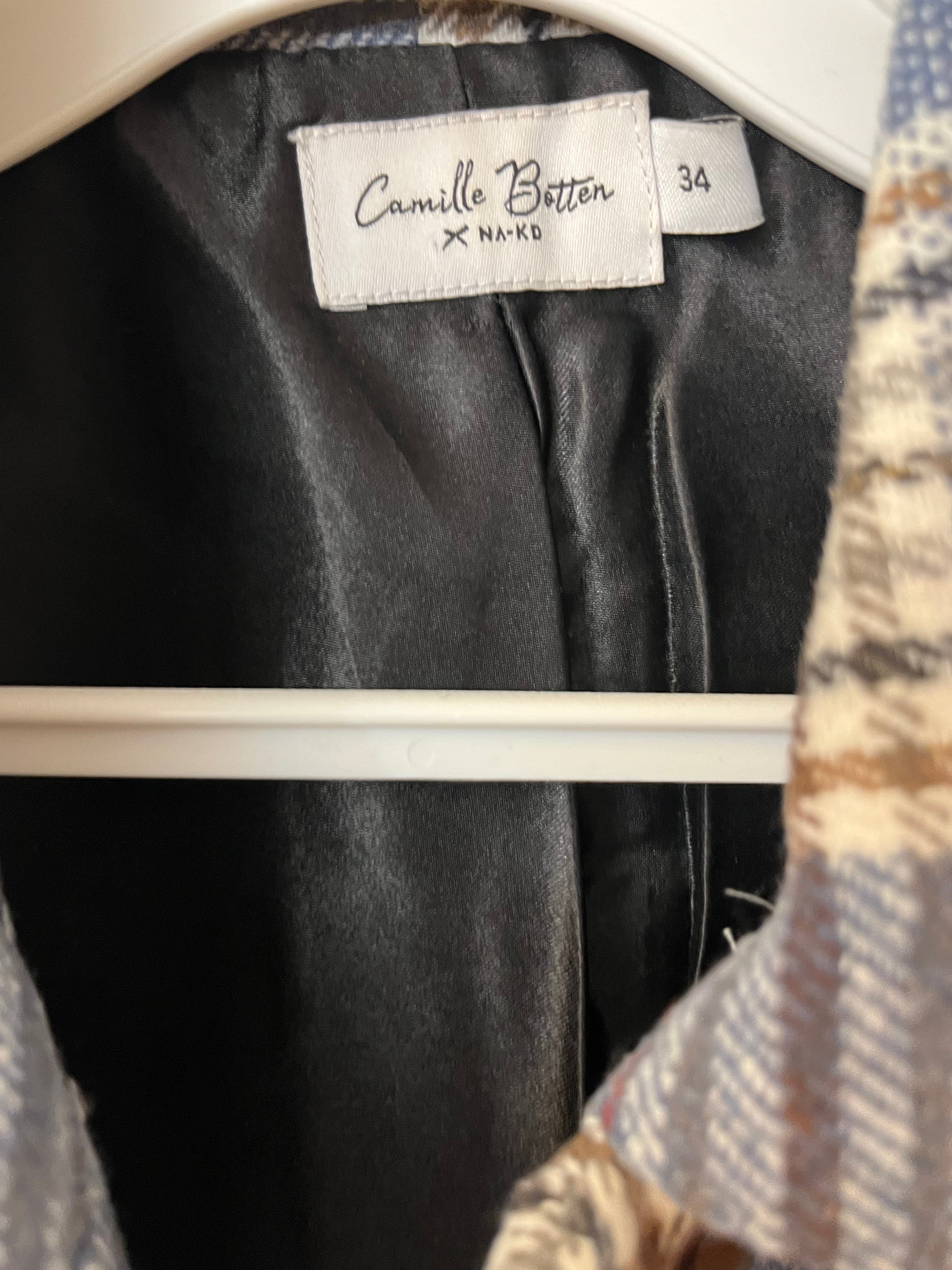 Camille Botten NA-KD Sæt