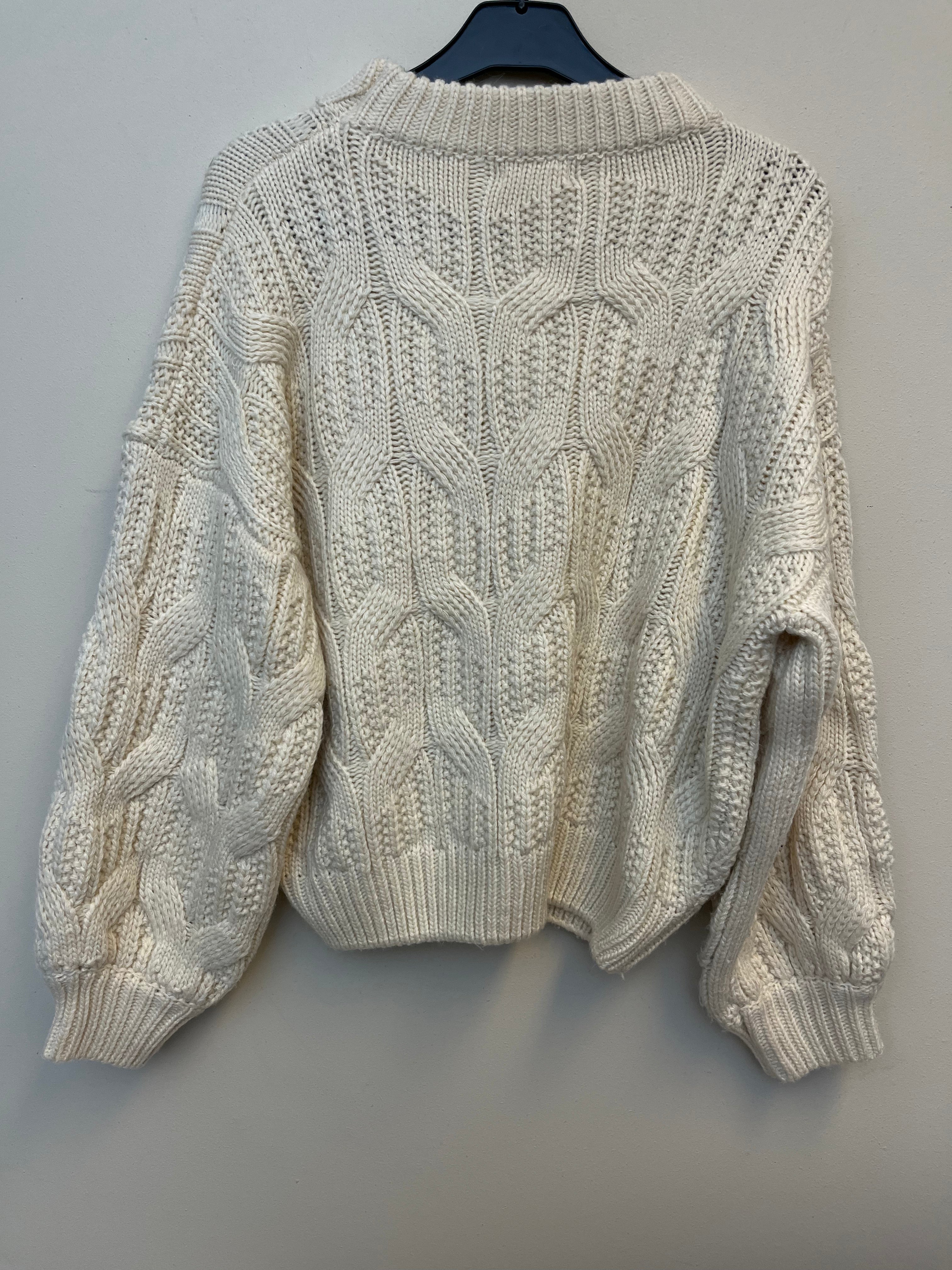 Yuka Strik Sweater