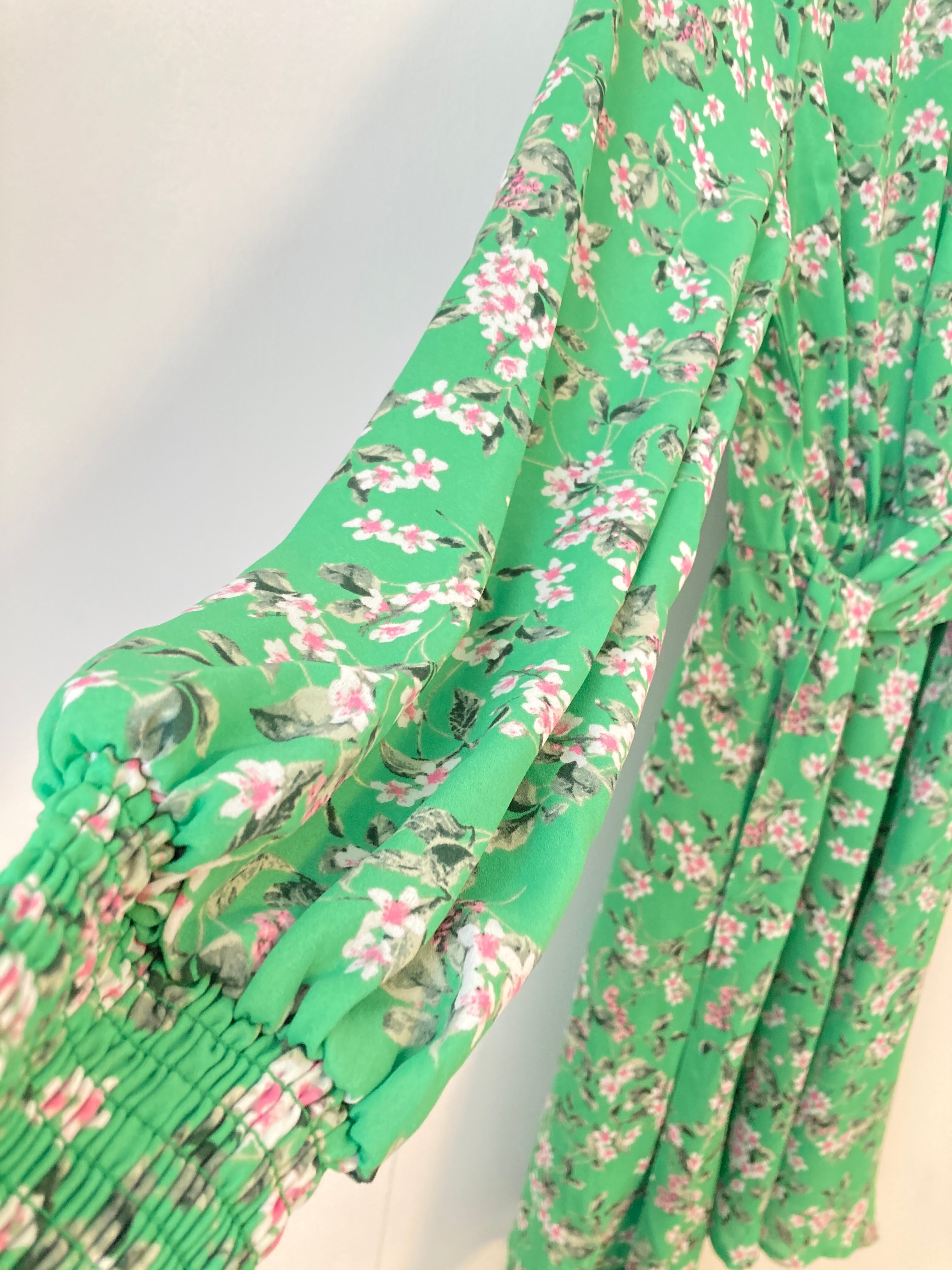 Gina Tricot Kjole