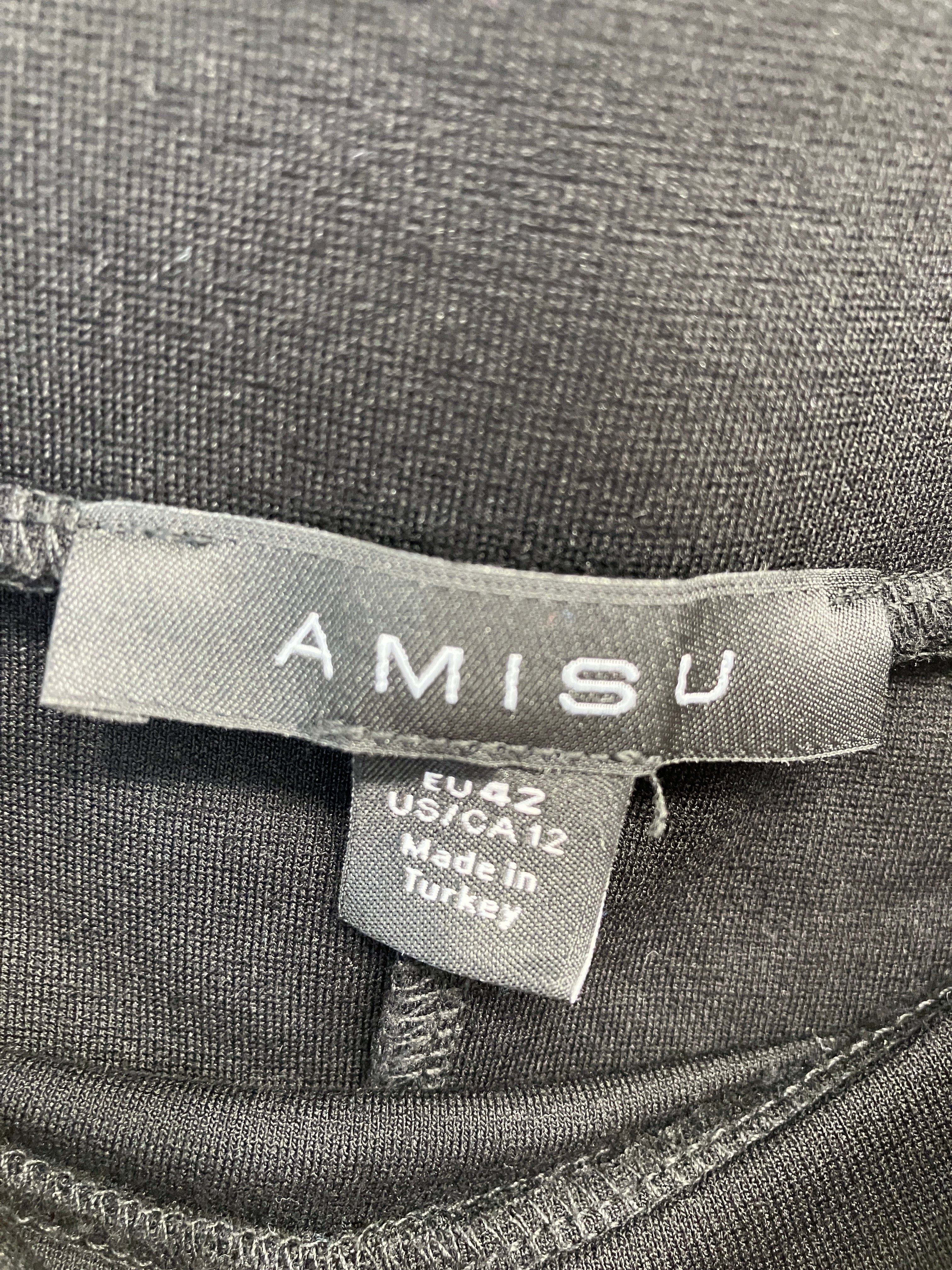 Amisu Nederdel