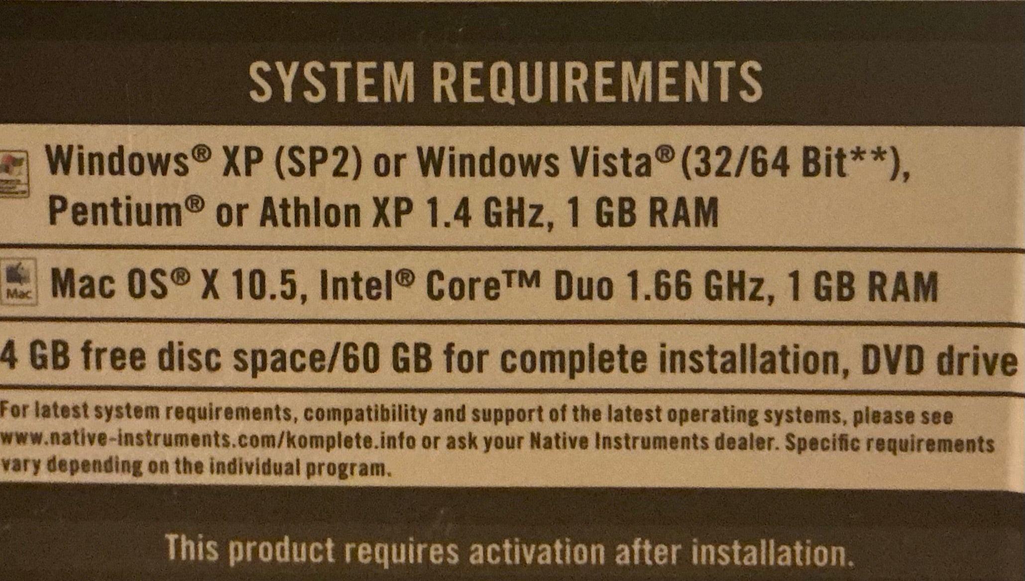 CD - Komplete 6 studiesoftware på CD-rom