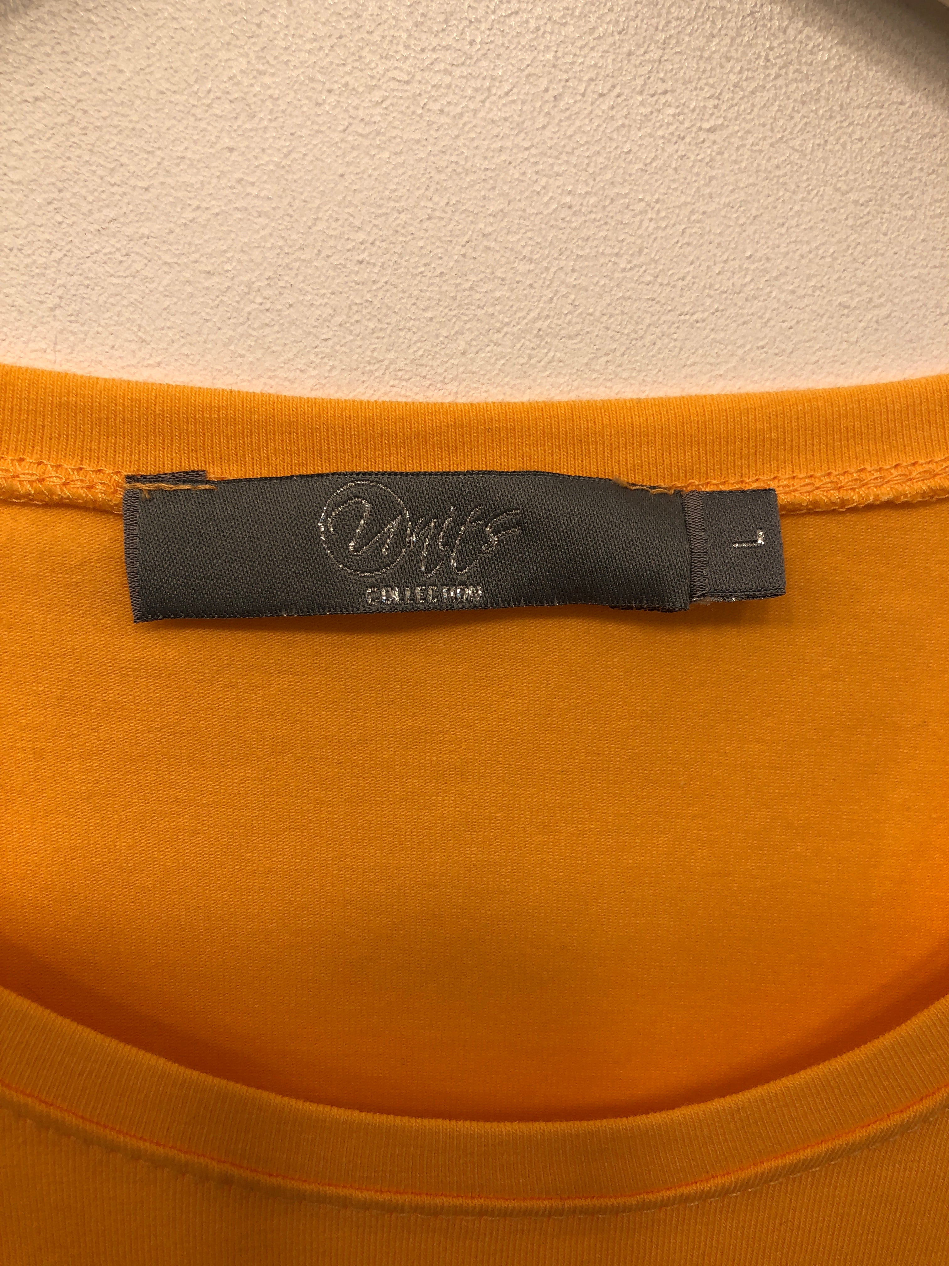 Units T-shirt