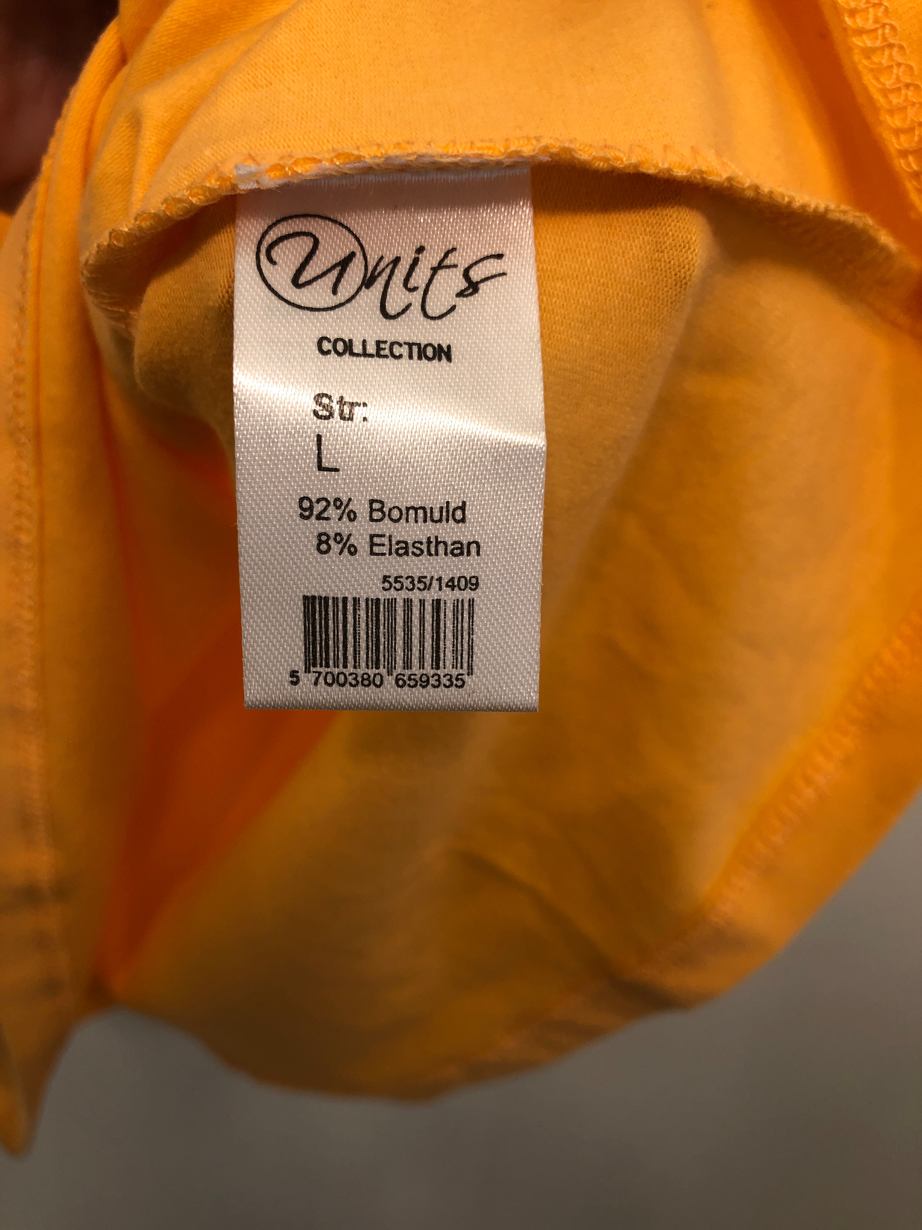 Units T-shirt