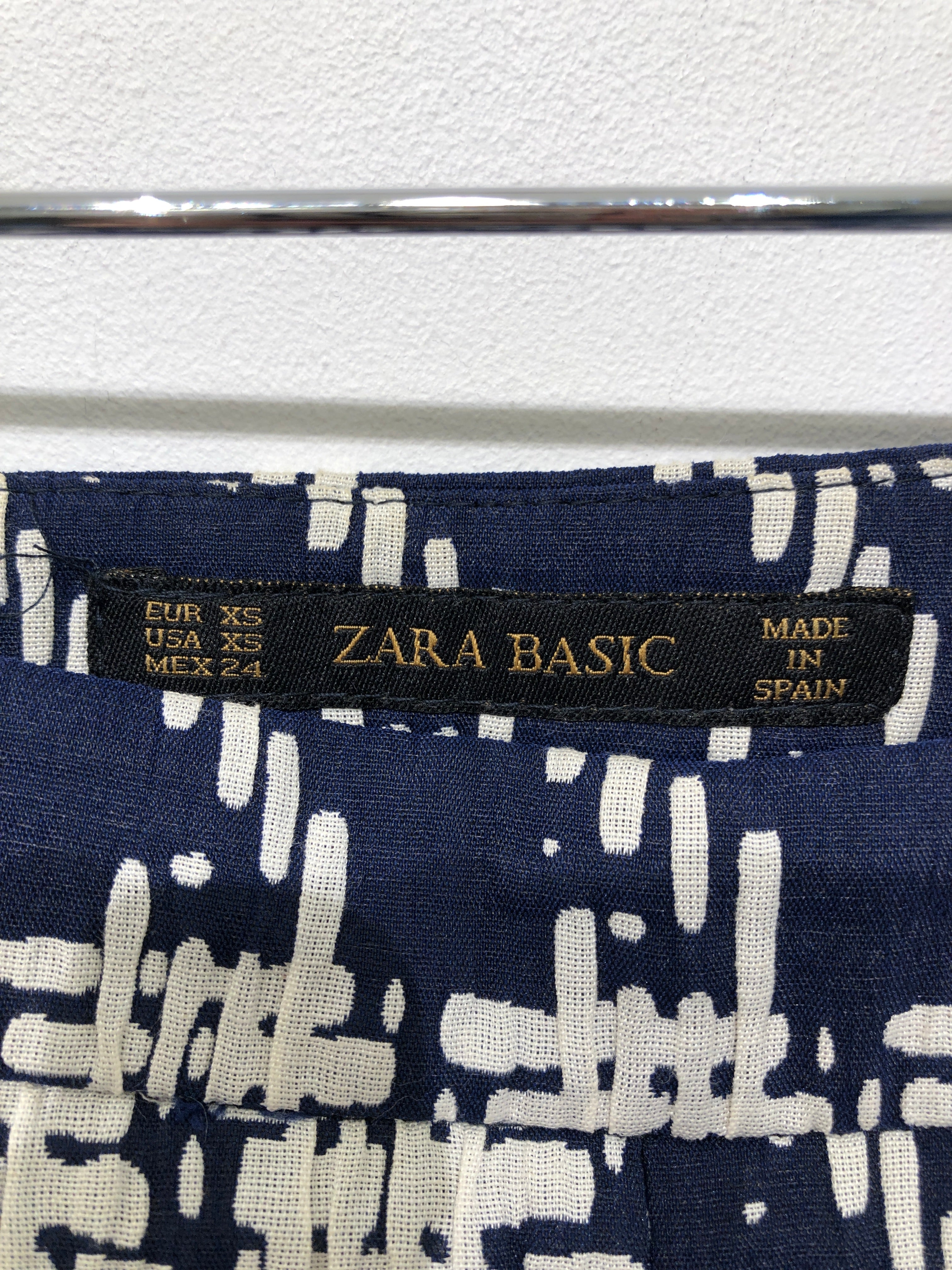 Zara Bukser