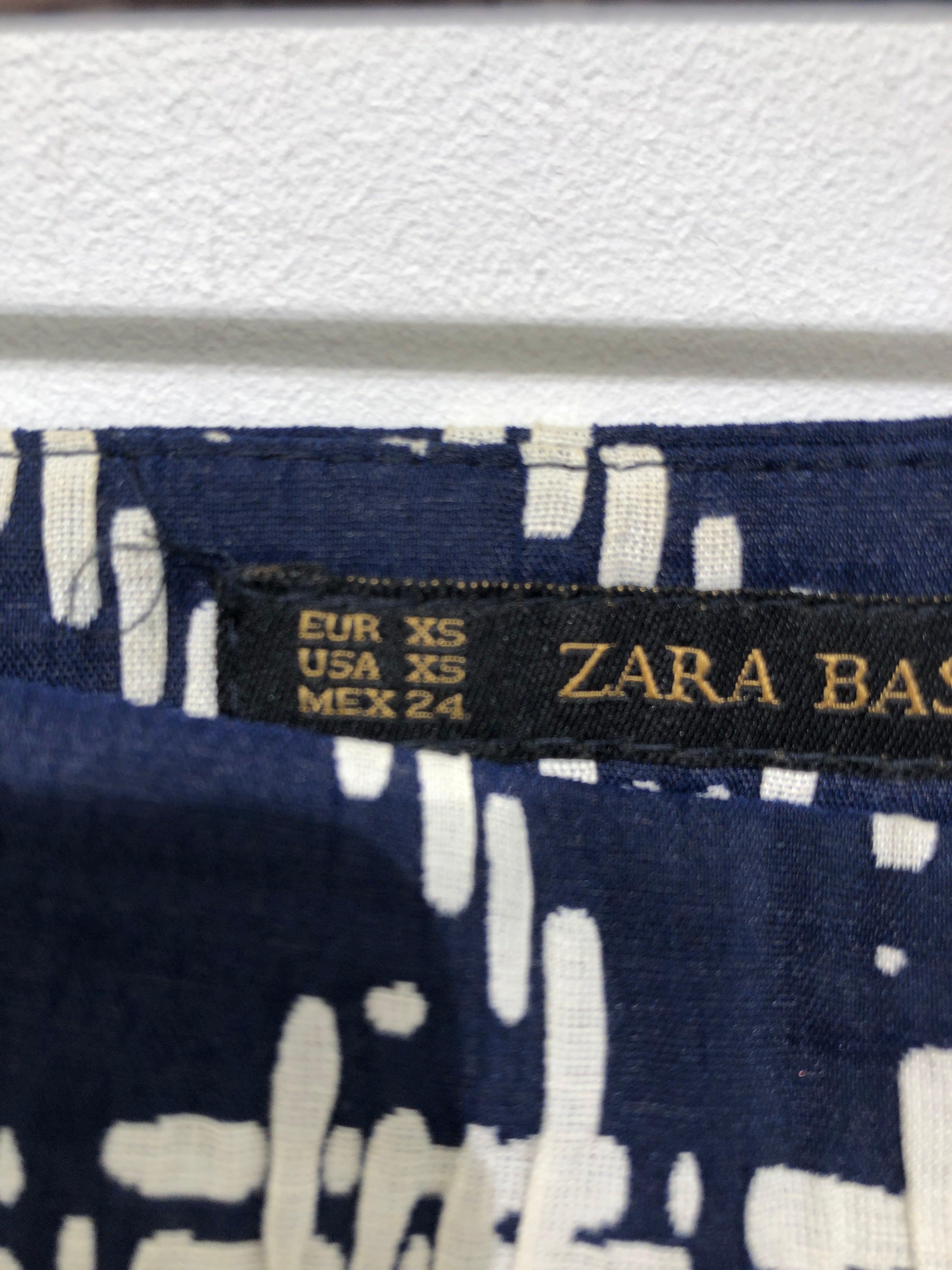 Zara Bukser