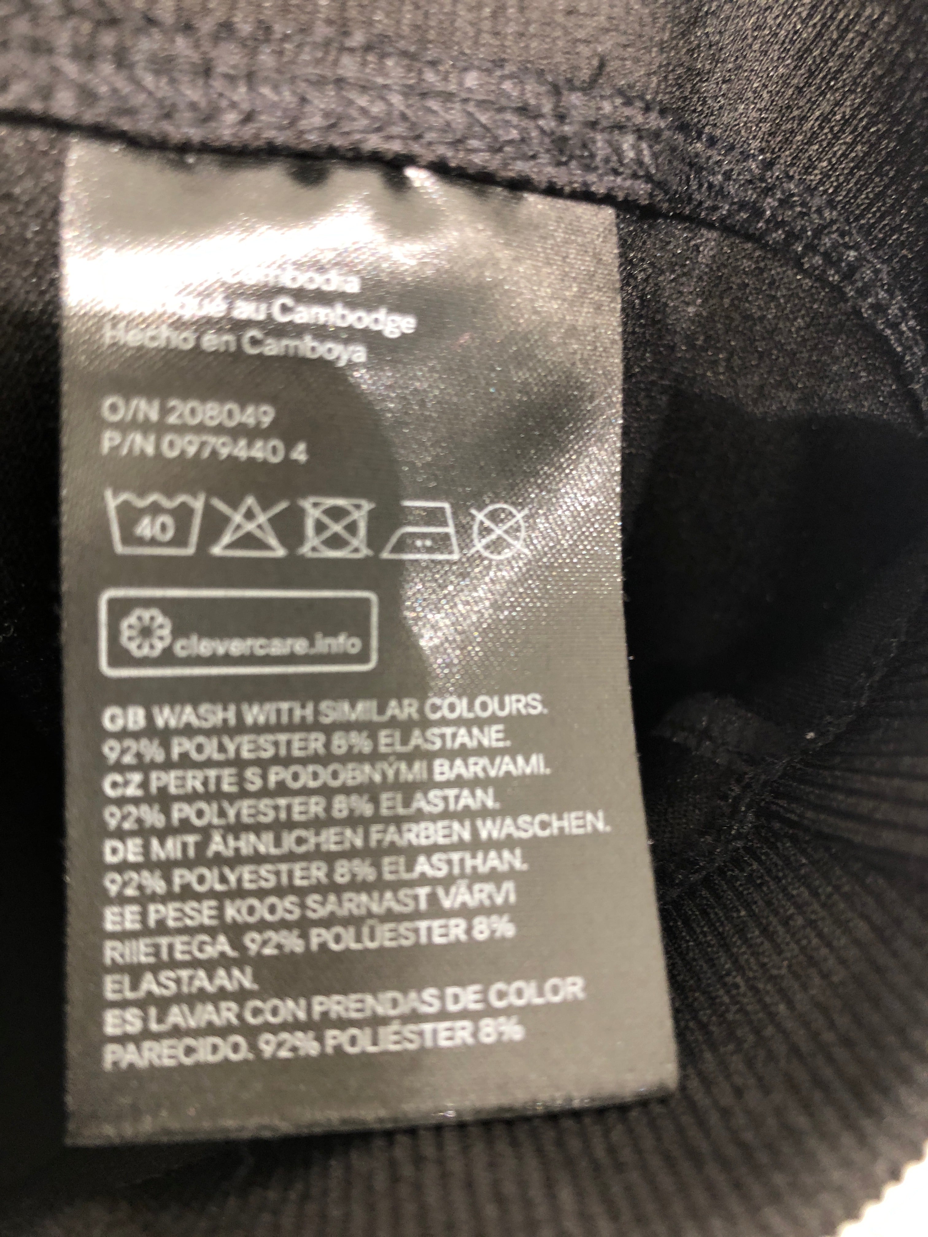 Divided Leggings