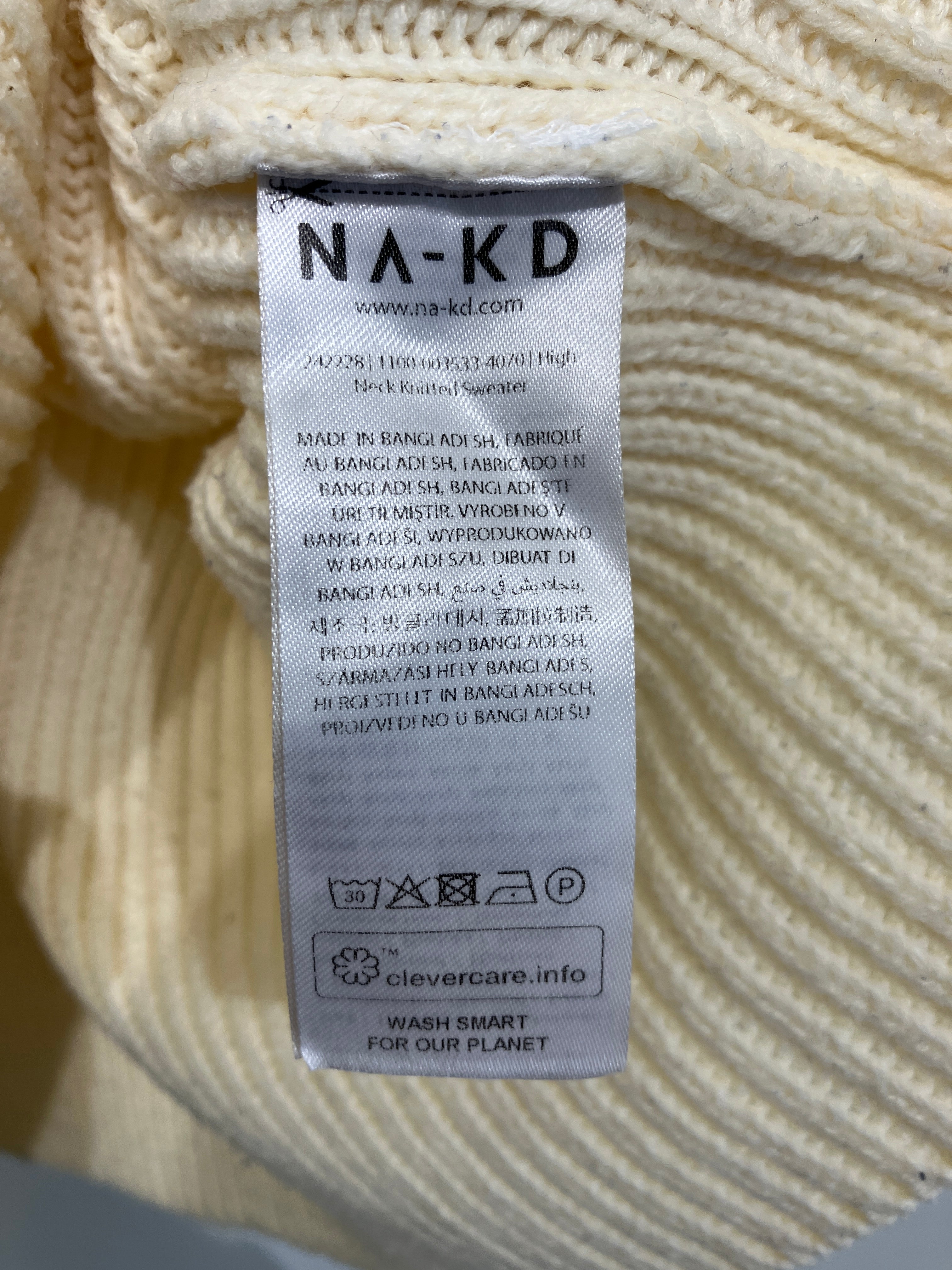 NA-KD Strik
