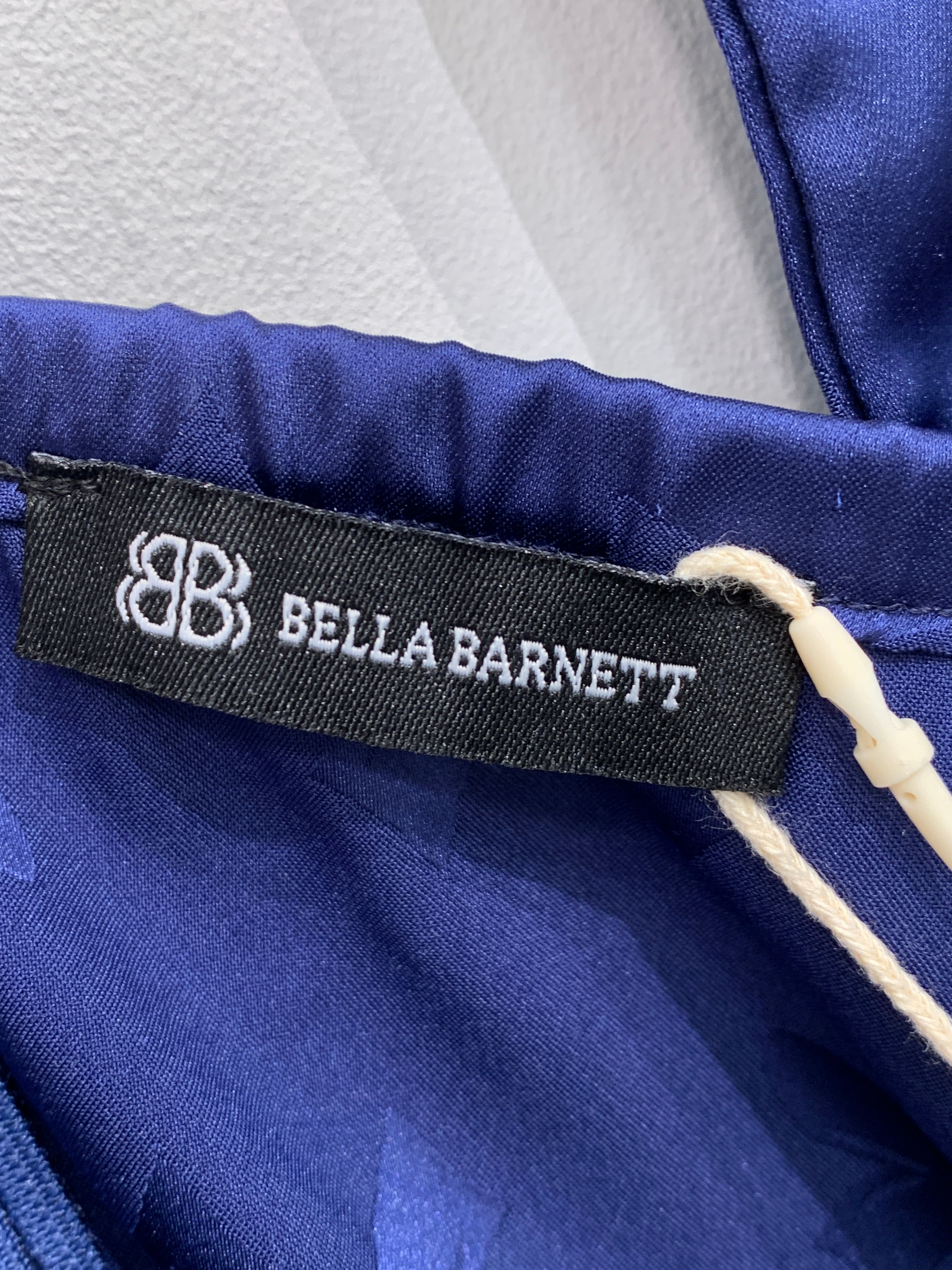 Bella Barnett Kjole