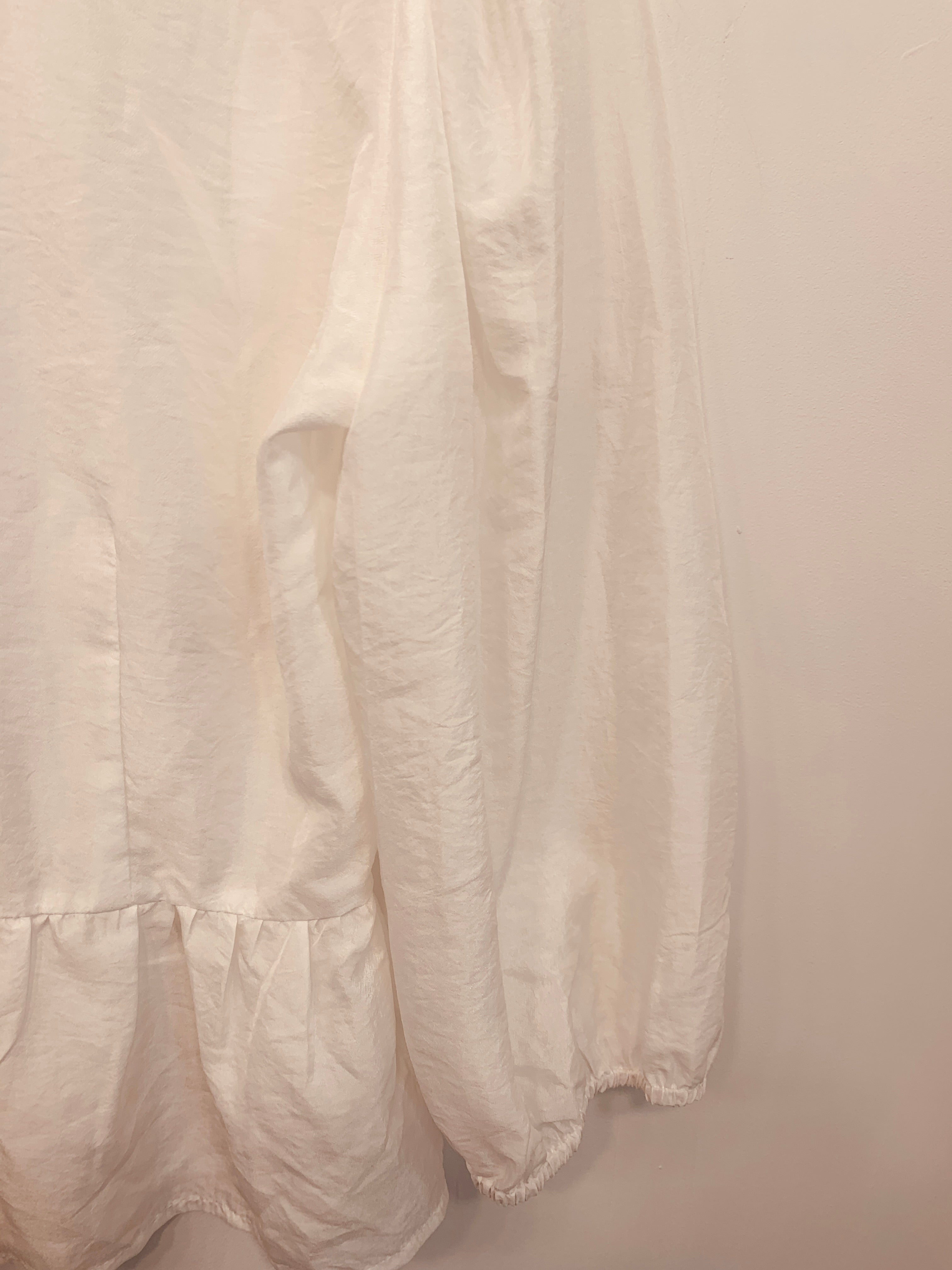 Neo Noir Bluse