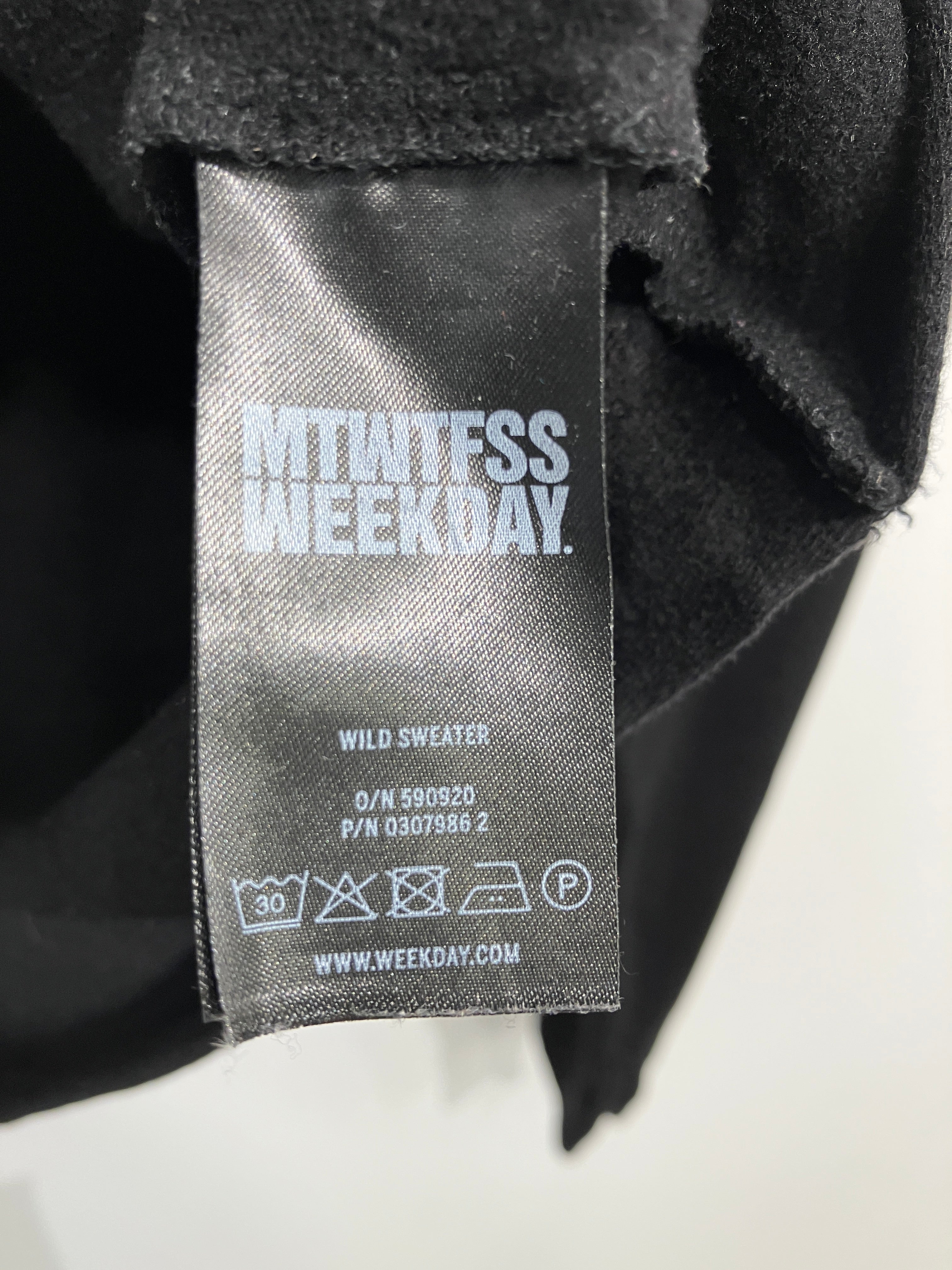 MTWTFSS Weekday Bluse