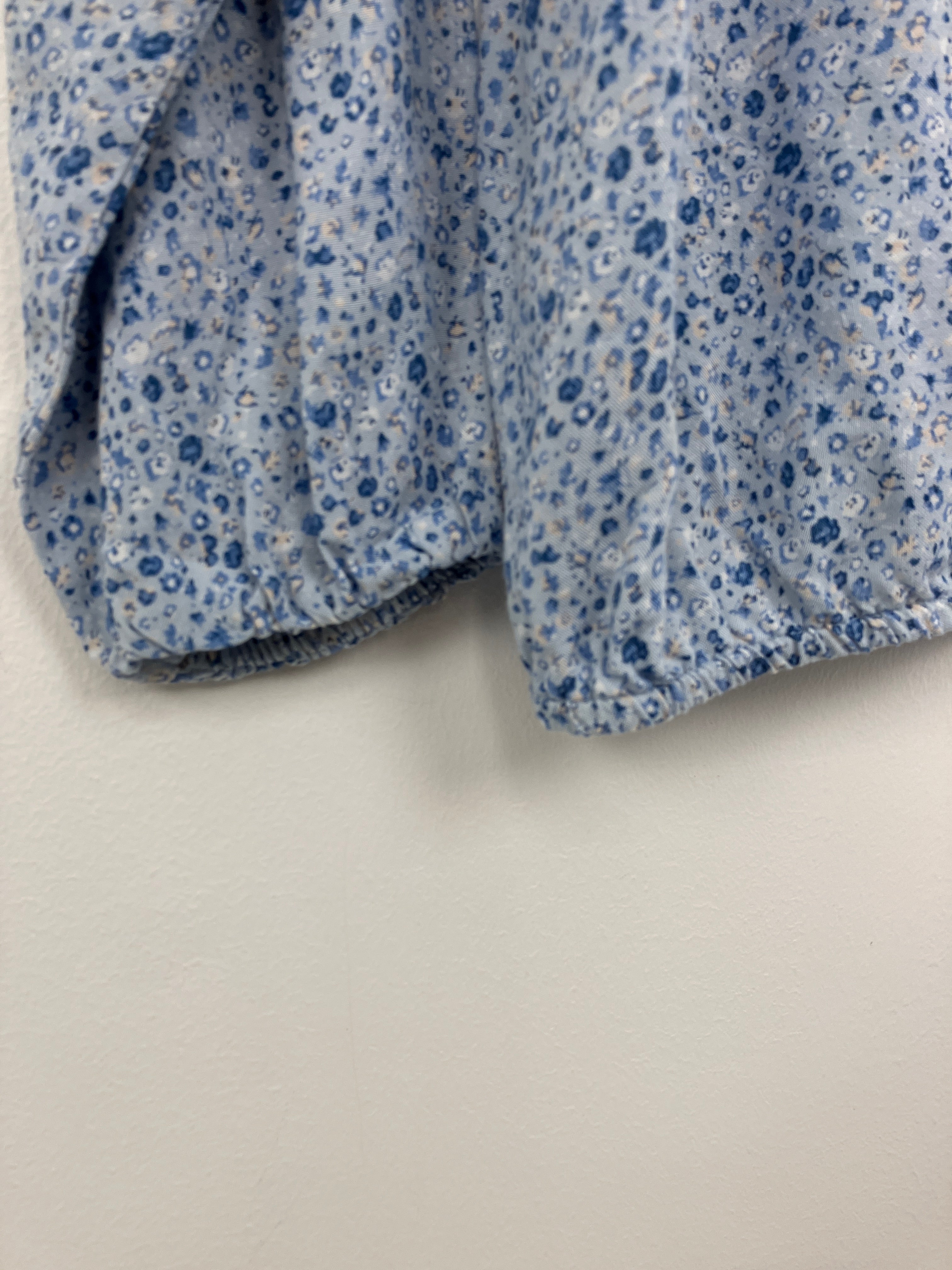 Ofelia blomstret bluse