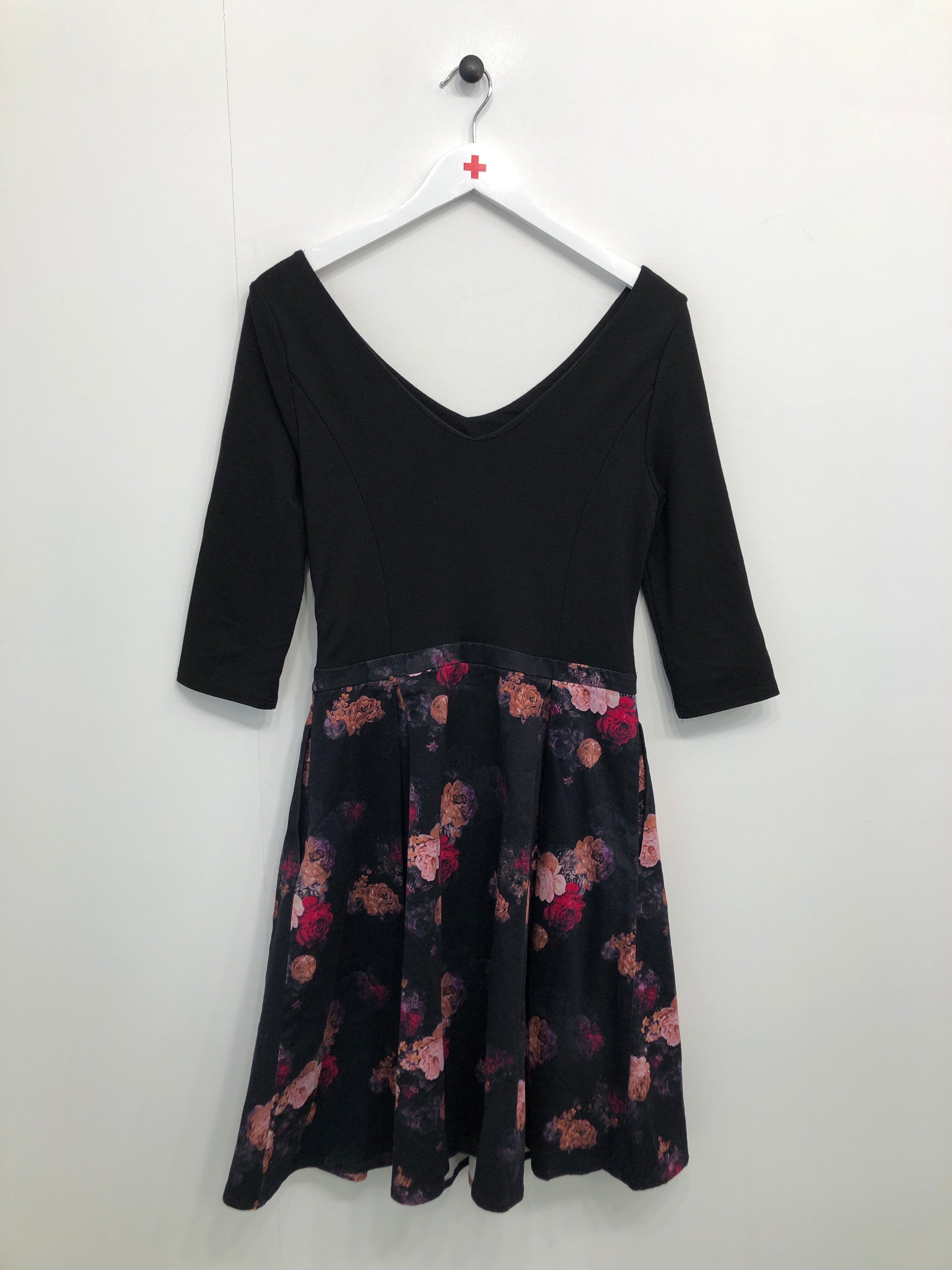 Mint & Berry Kjole