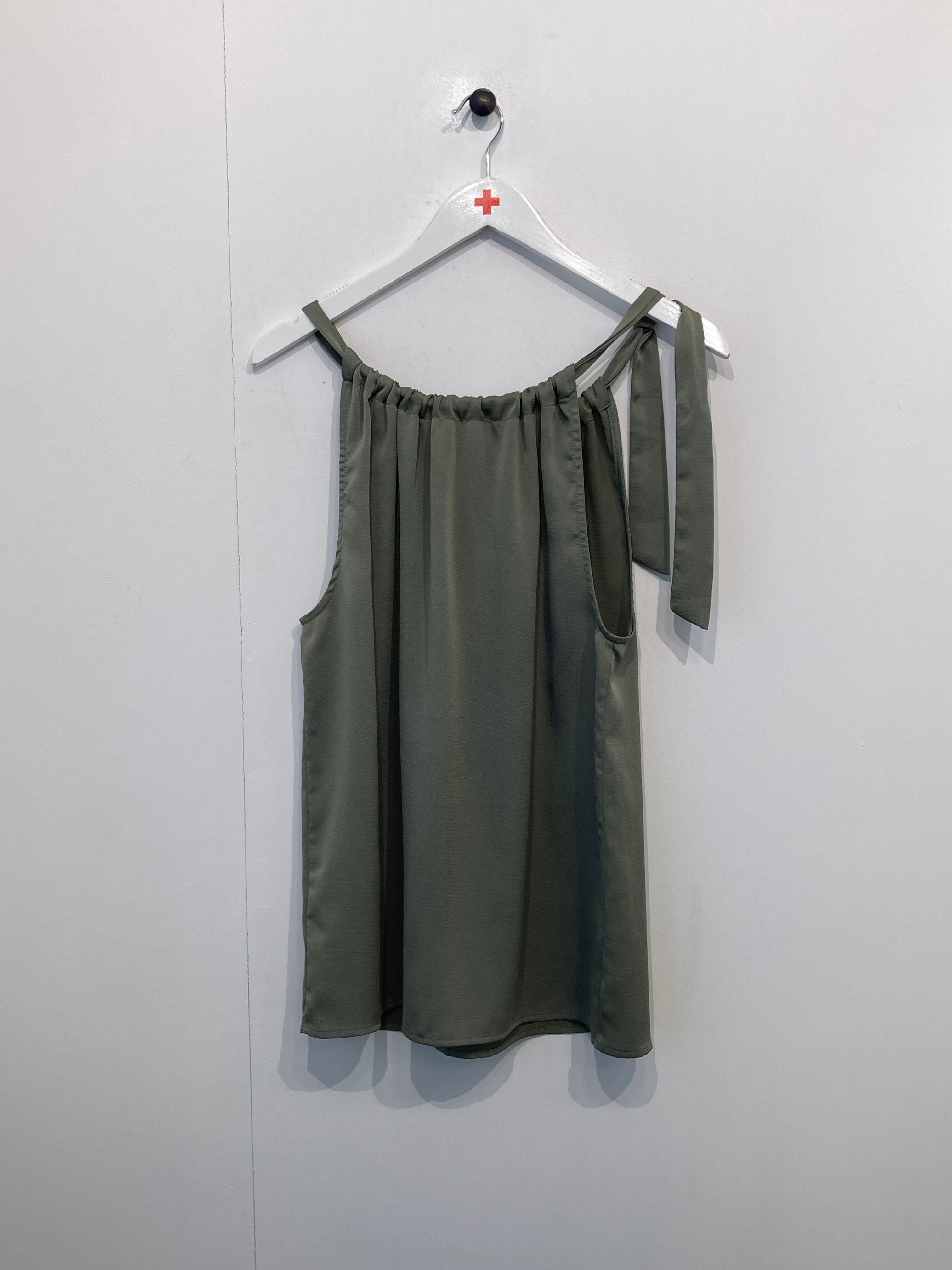 Neo Noir Top