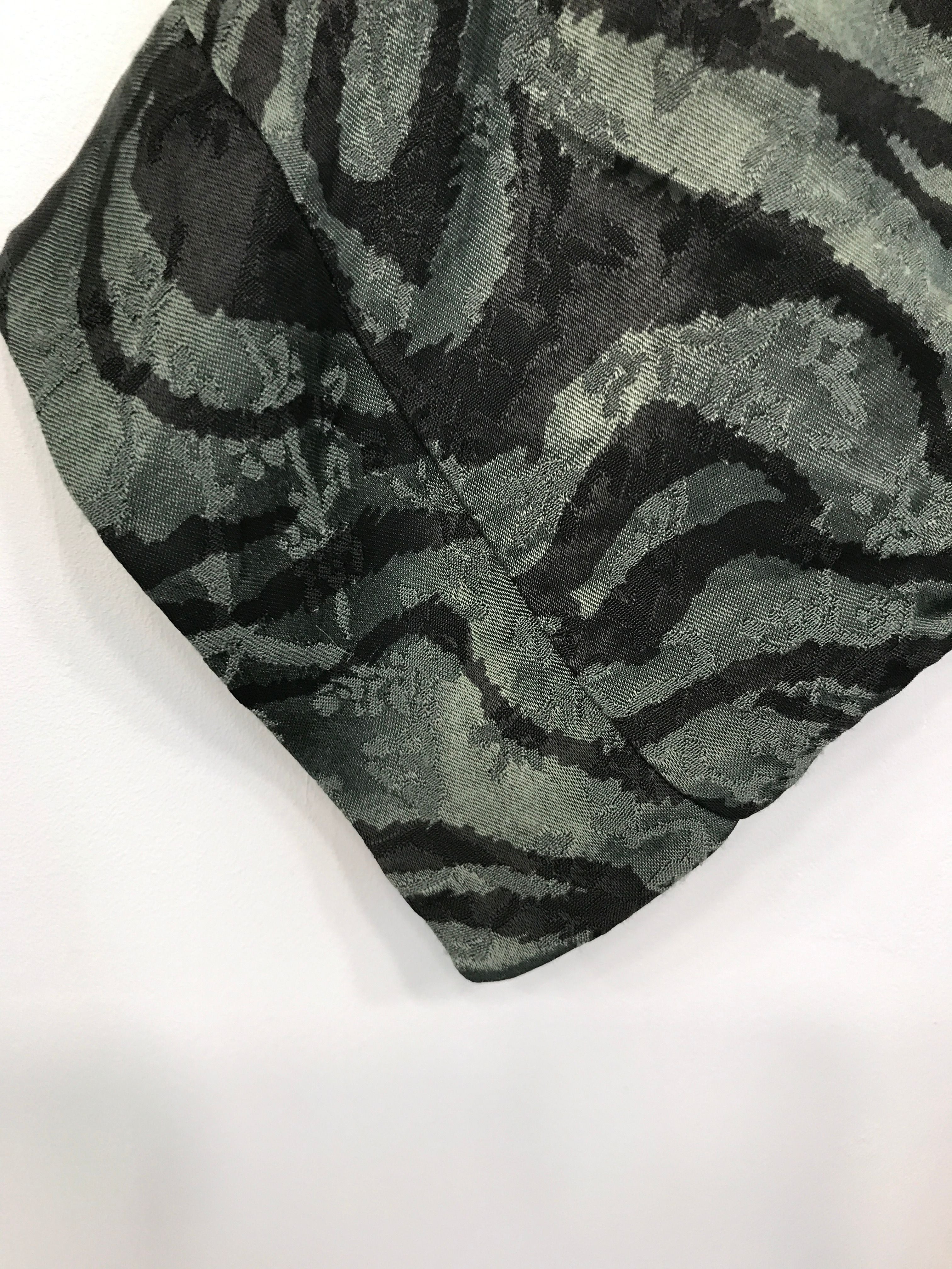 Black Colour Bluse